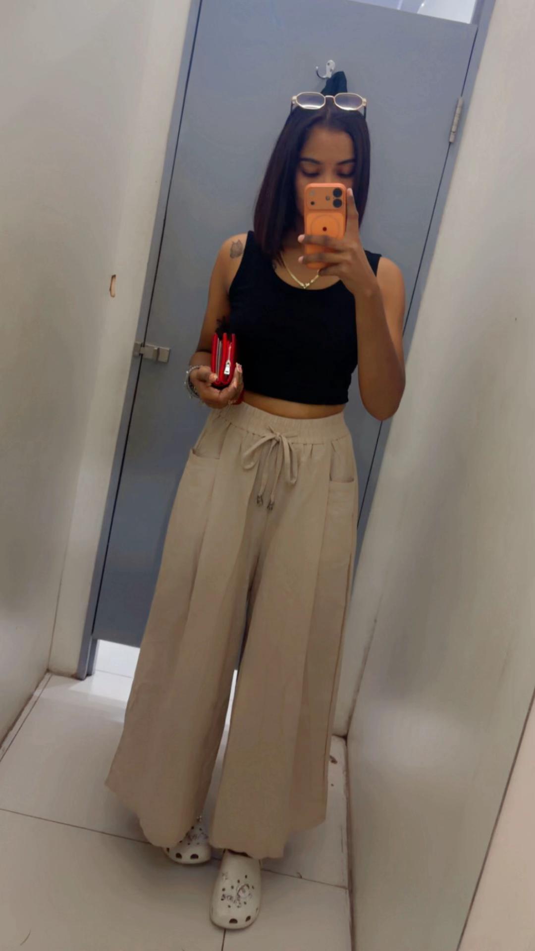 @🧿ClaSsy AvNi😝