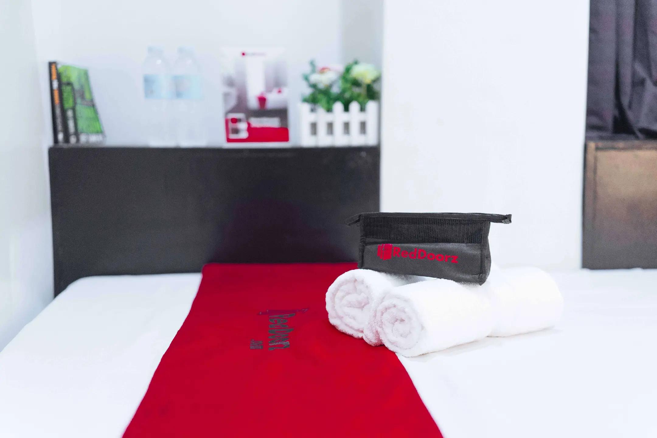 @Red Traveller