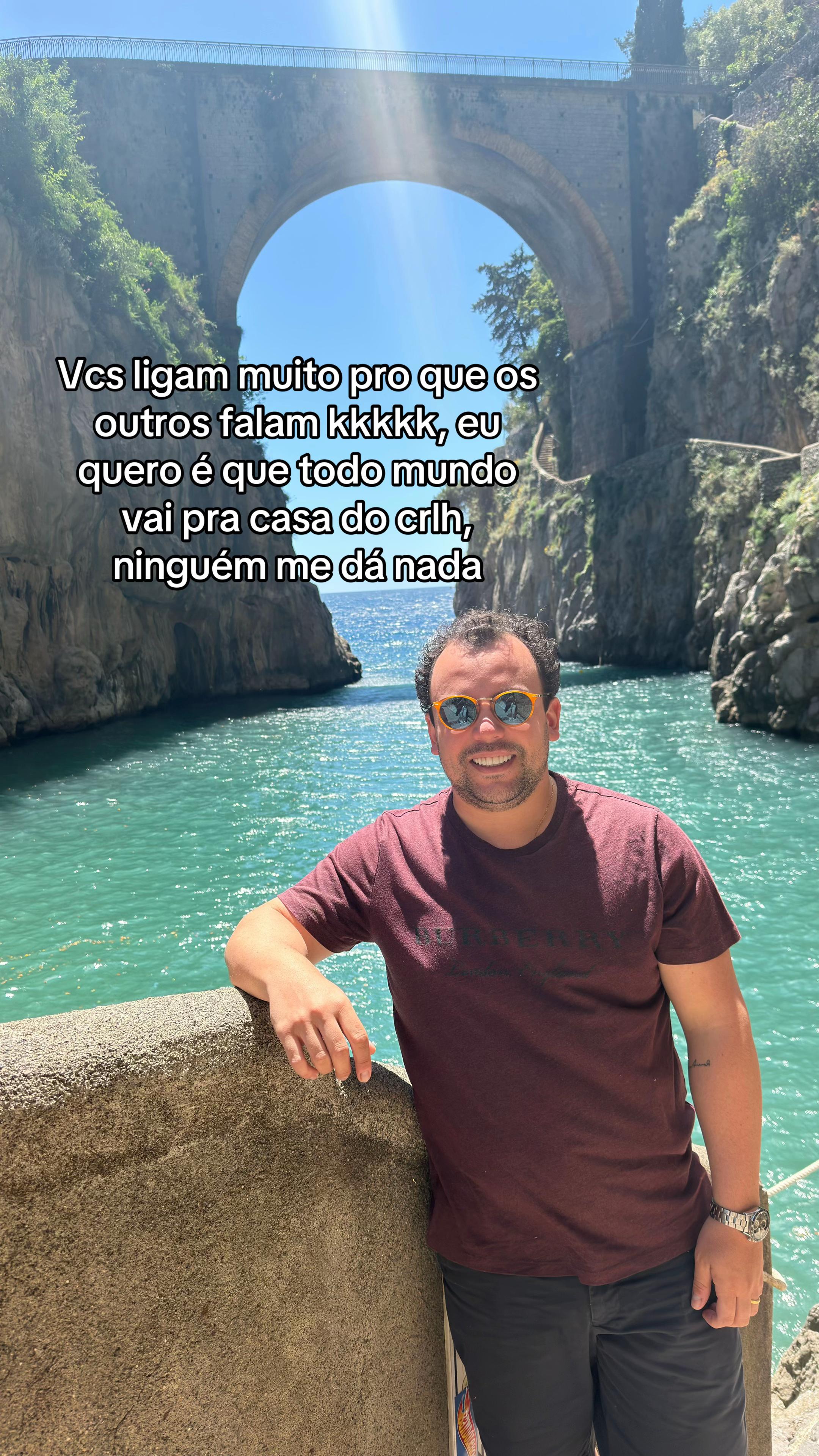 @João Lettrari