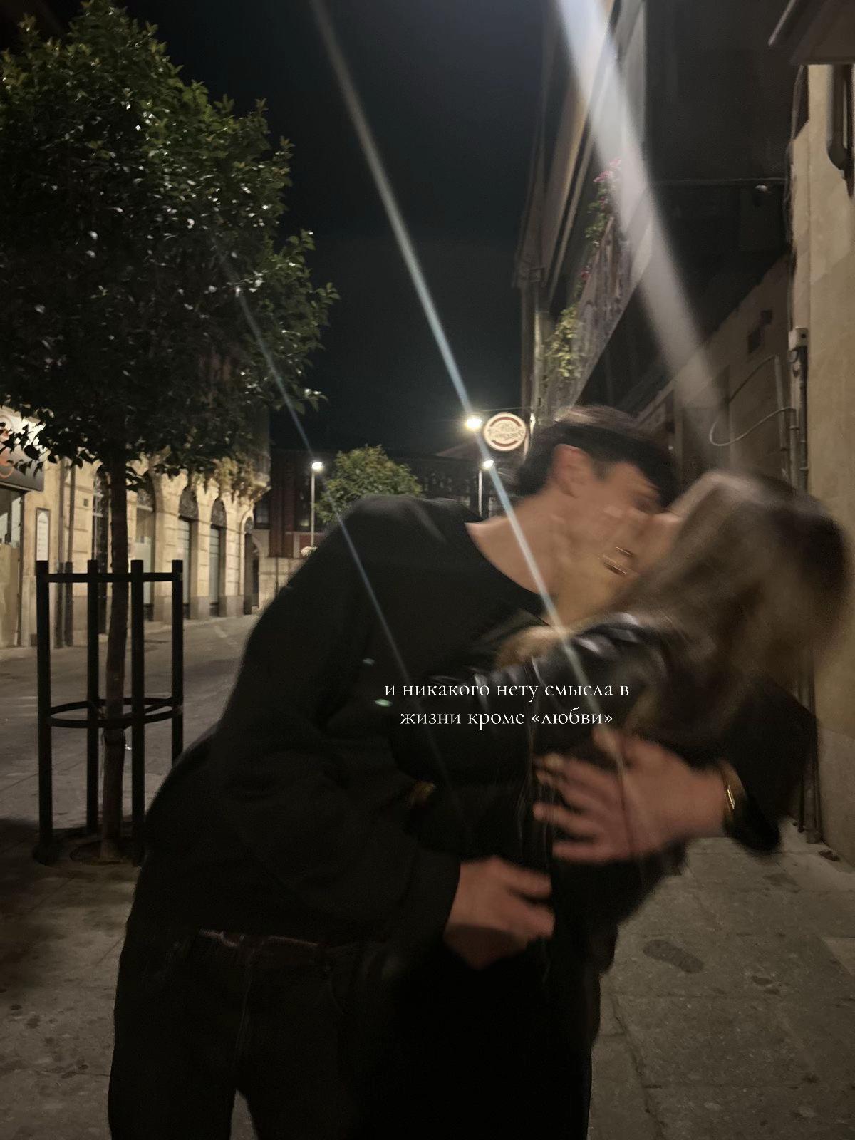 @𝓎
