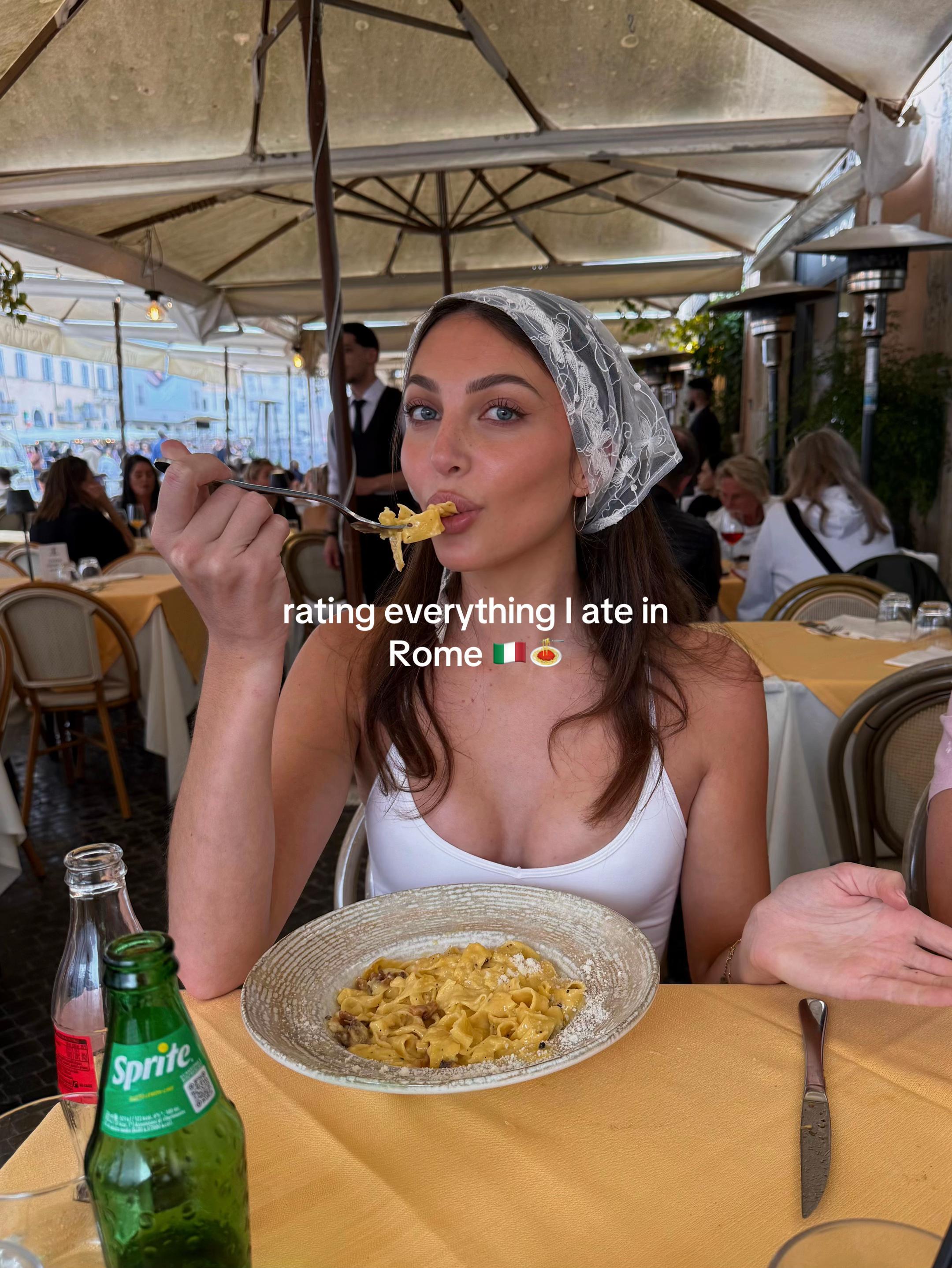 @olivia manoit
