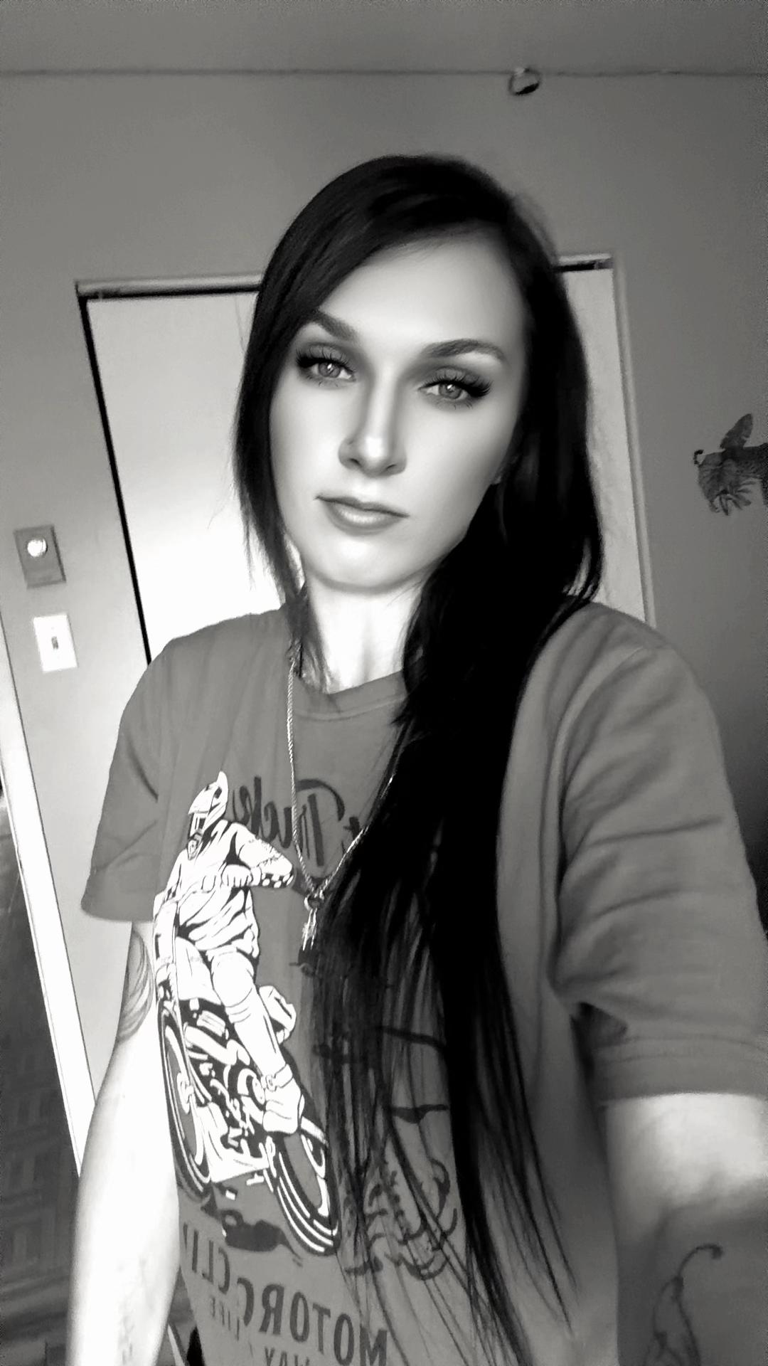 @Emilie♊️♐️♋️♑️♌️♉️♏️♒️signe as
