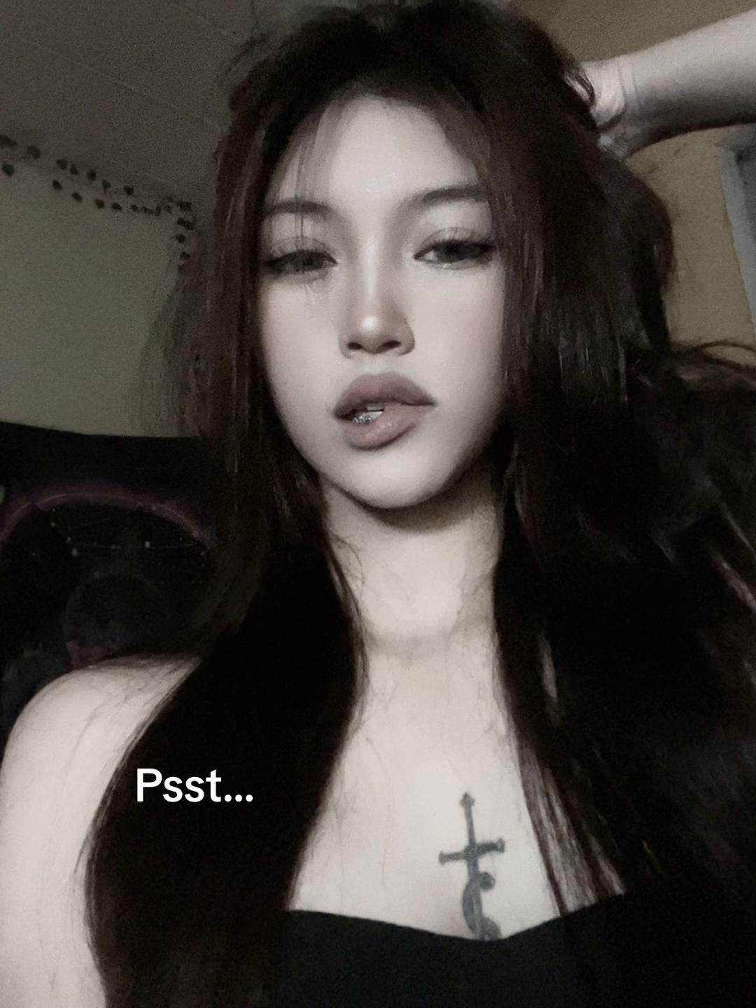 @jeenaelly