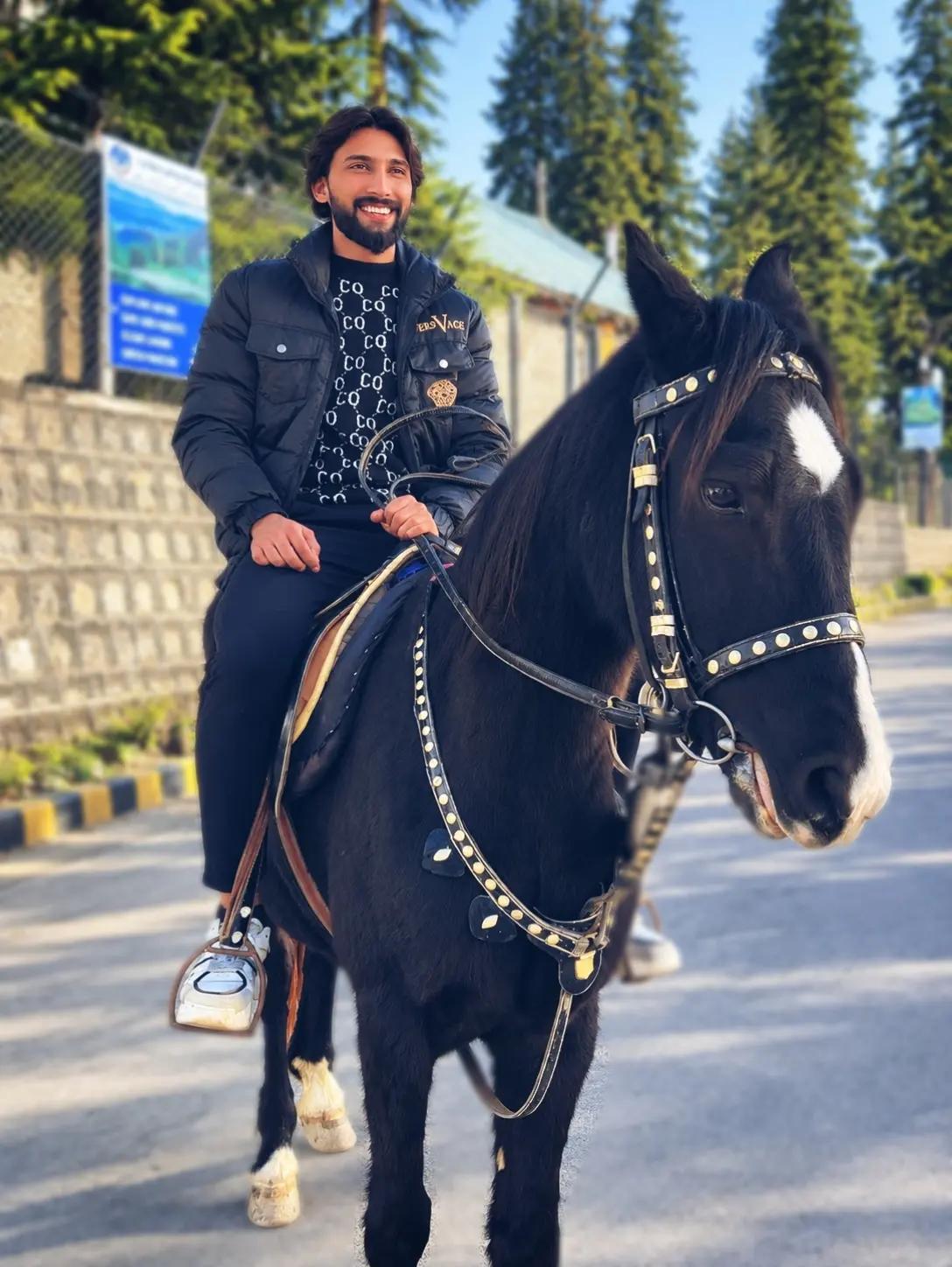 @Dr.𝐾ℎ𝑜𝑘ℎ𝑎𝑟 🦅