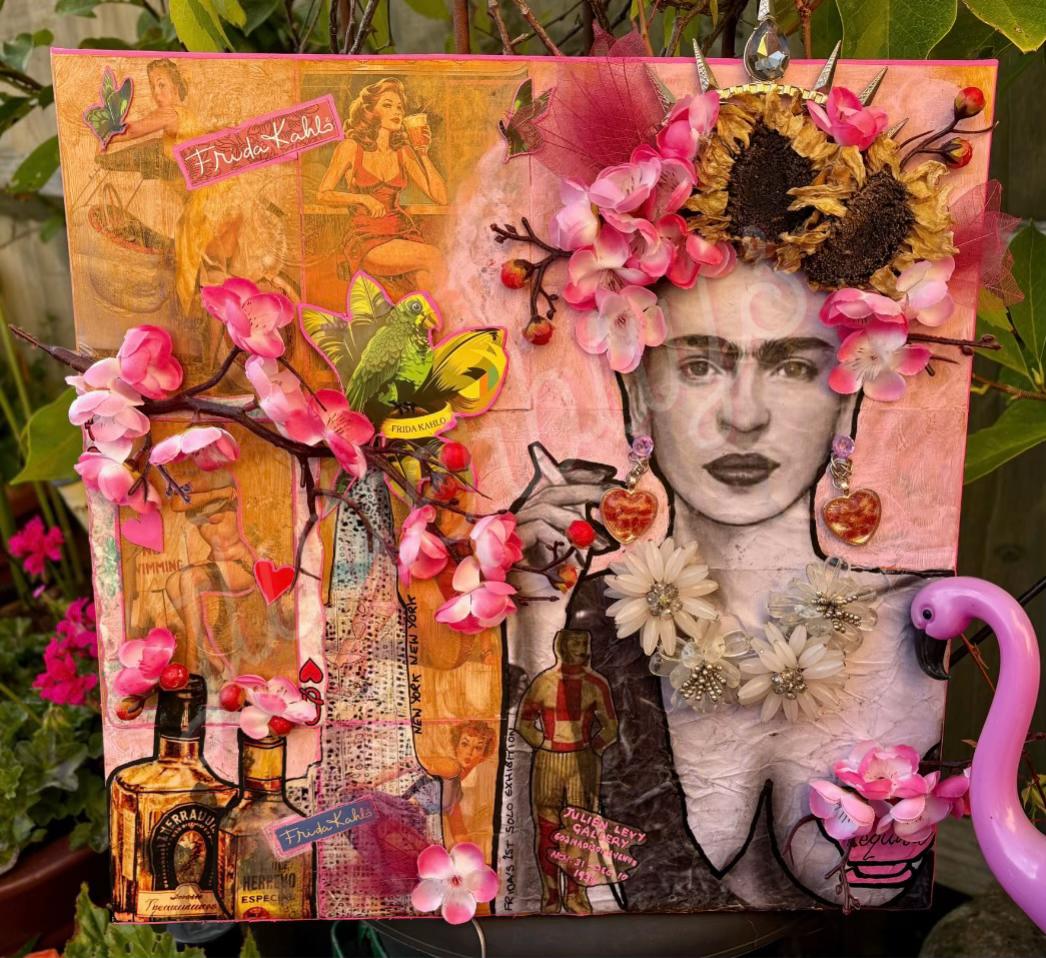 @Mixed Media Mixologist/ Artist