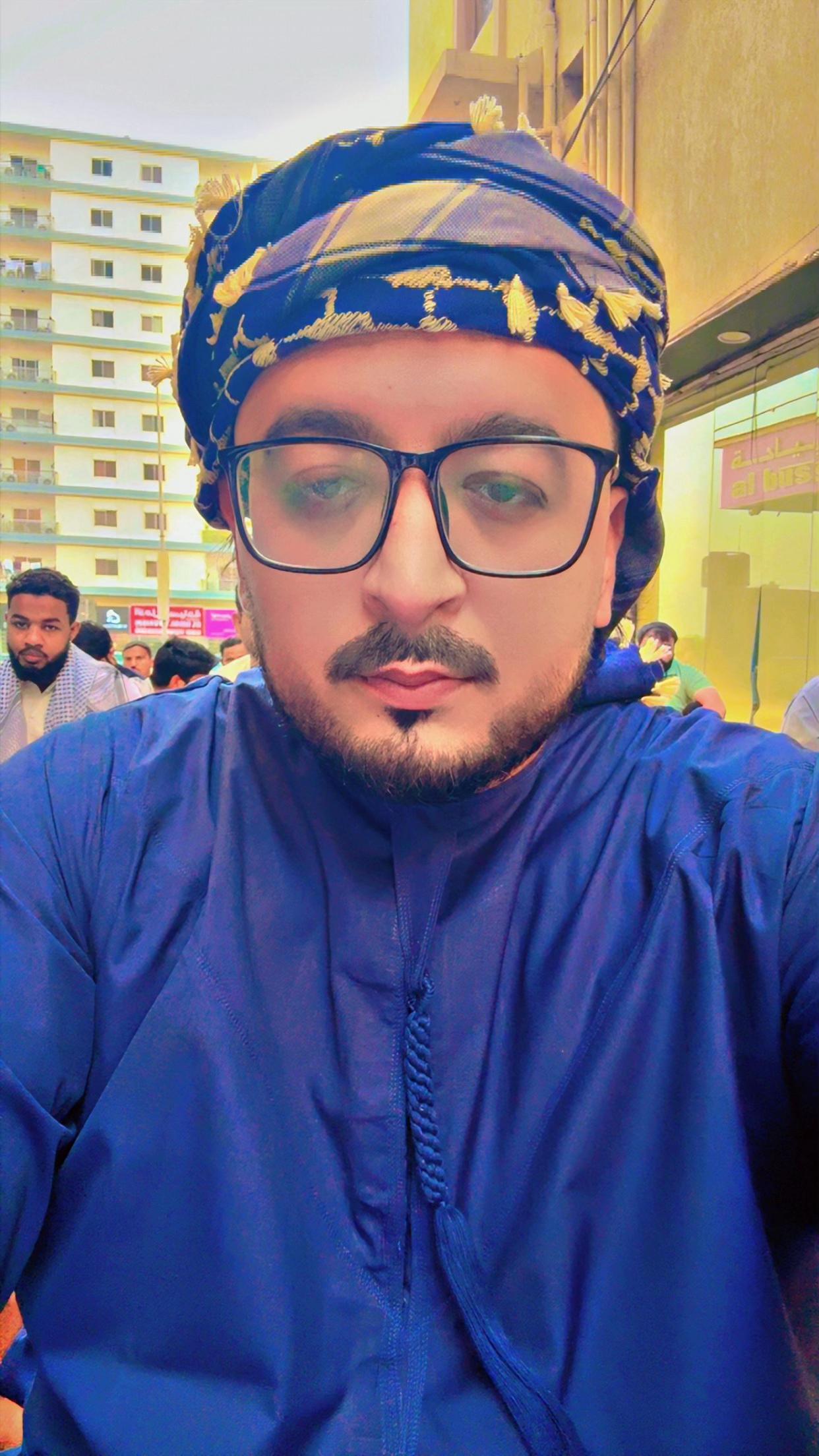 @Mr👑ŔAJA Fahad🇵🇰🇦🇪🇦🇪