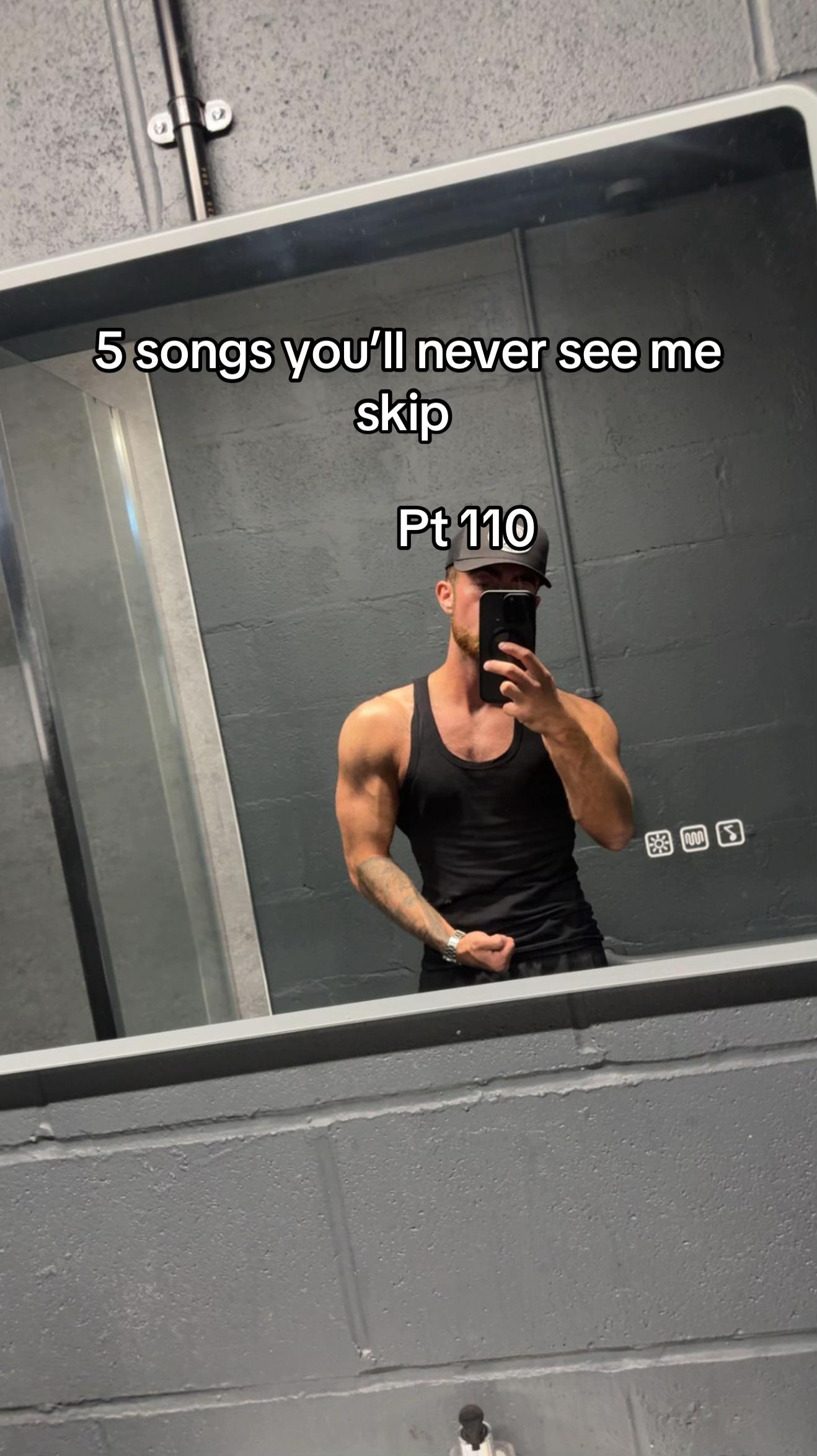 @scottrenfrew_