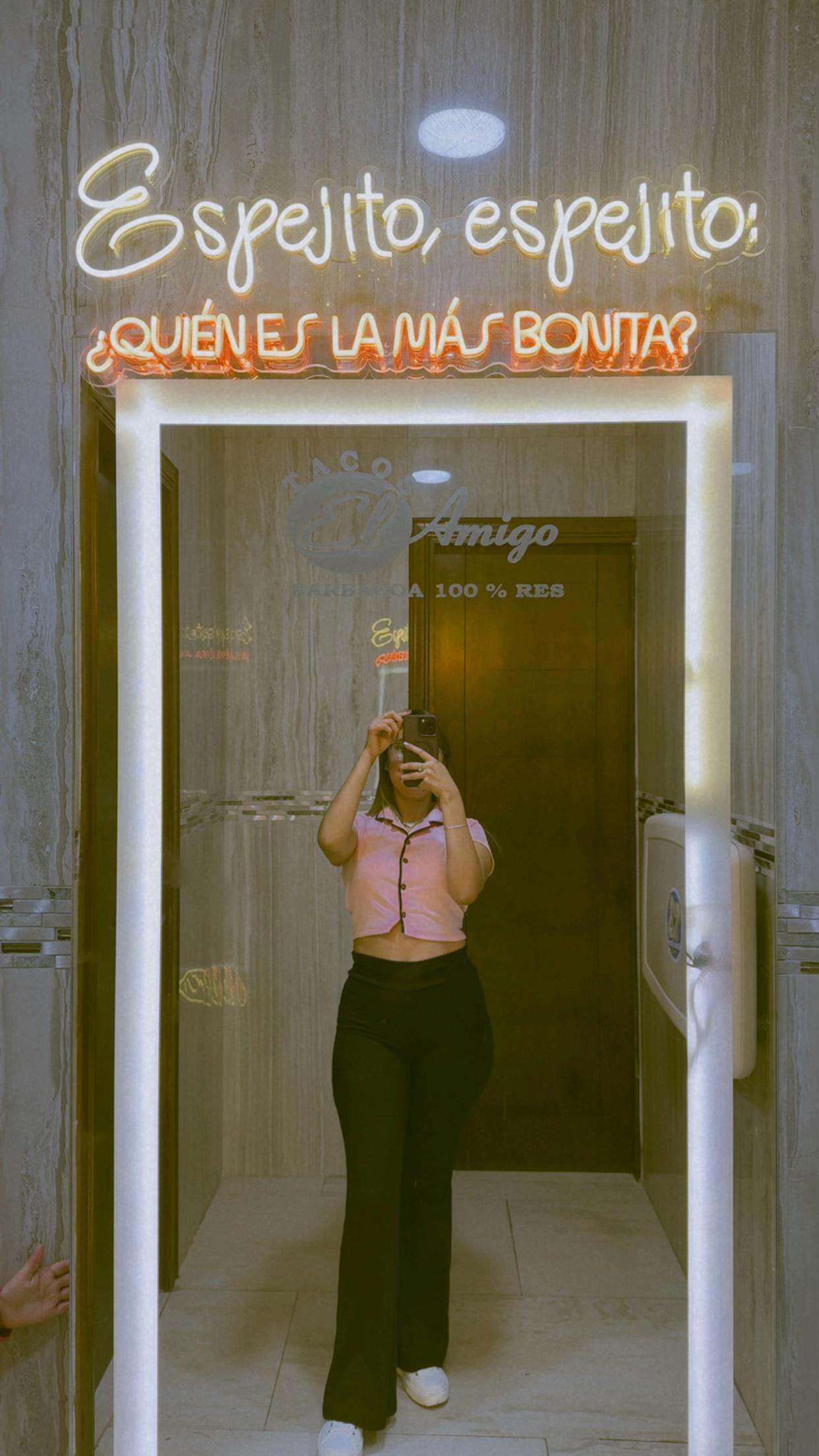 @marlene💫🦋💋✨️🌚