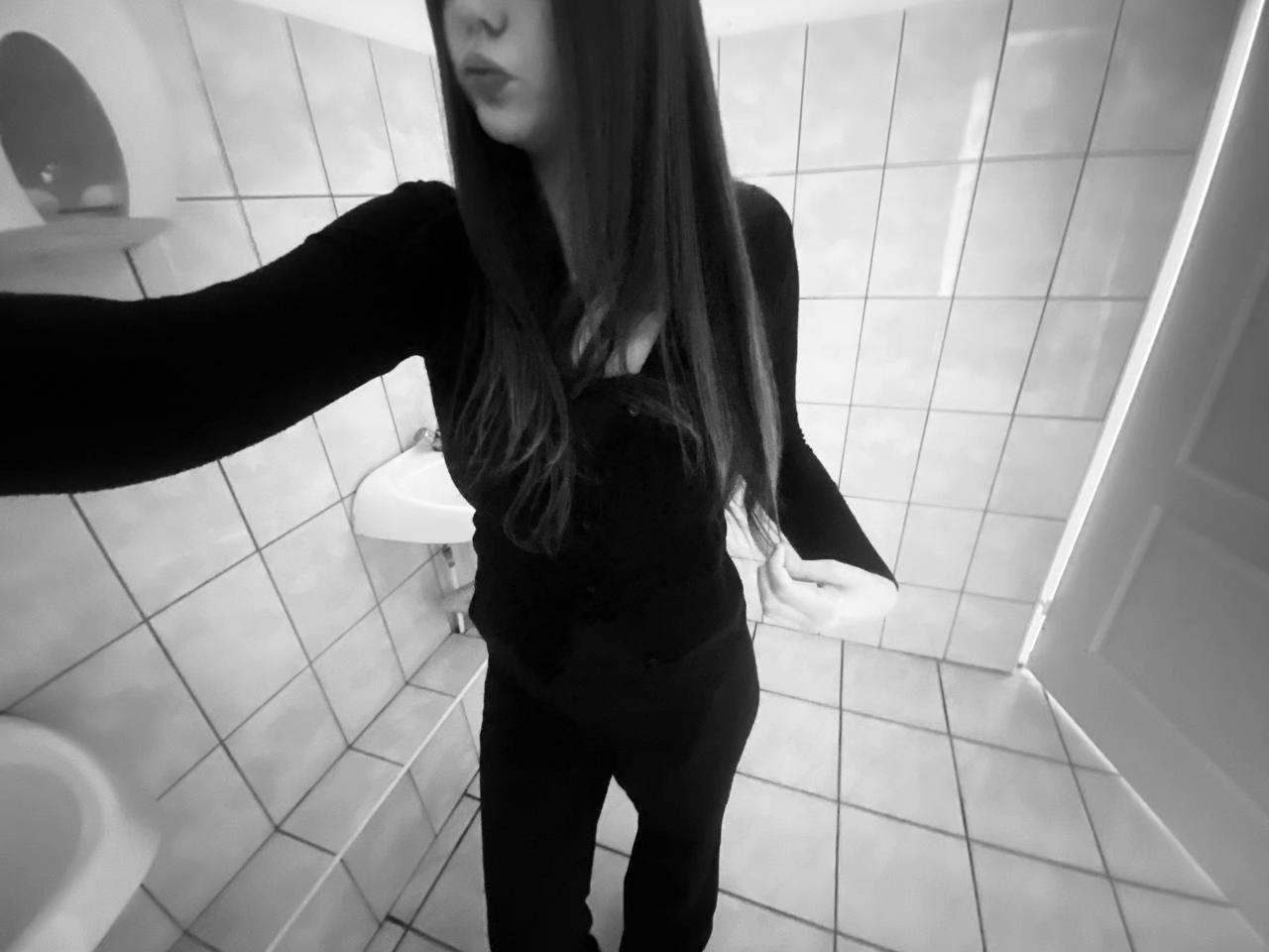 @ritaa_20100