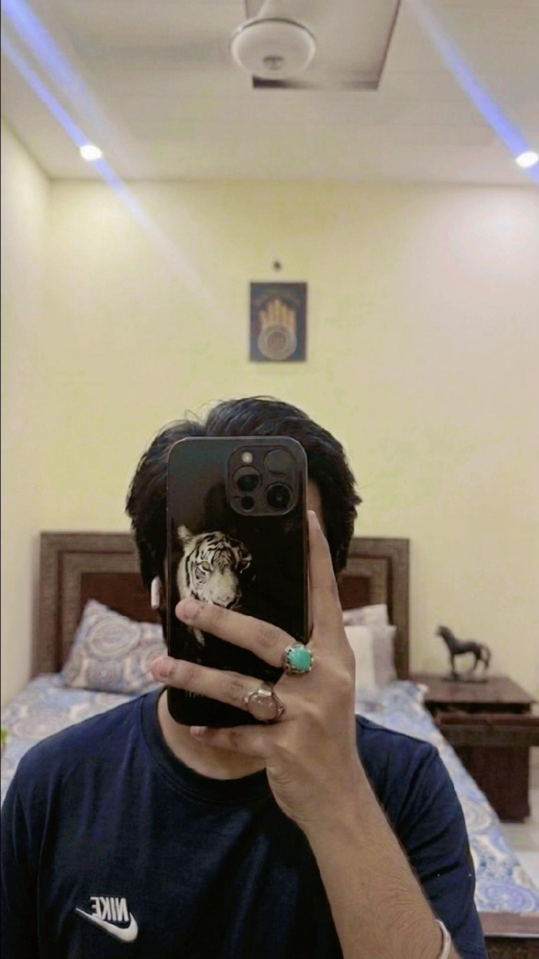 @ITz MuGhal بادشاہ👑