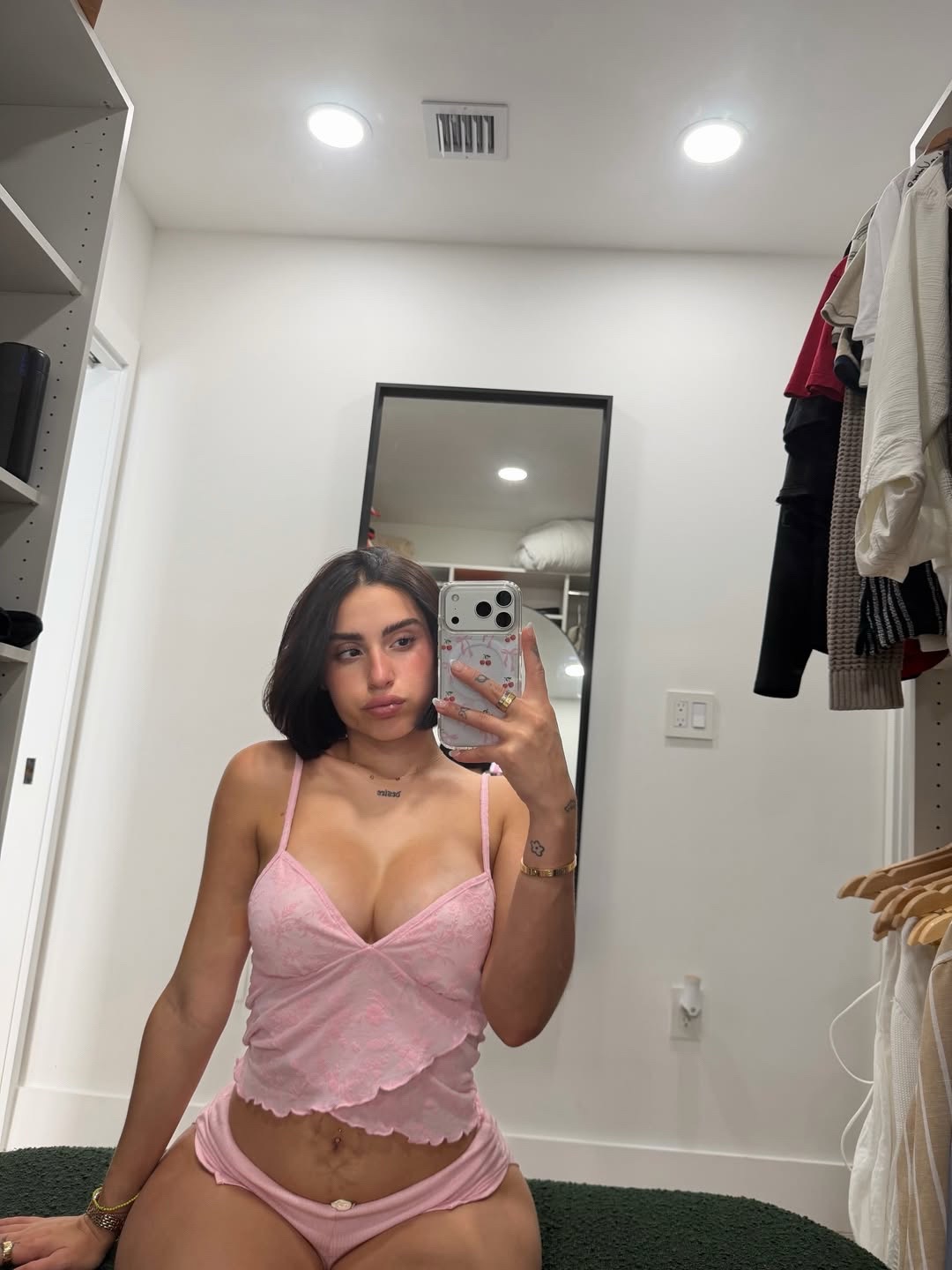@Ángela 🇺🇸