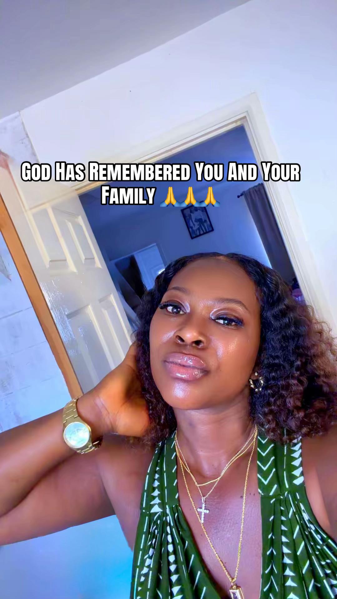 @ABENA AMPONSAH 🇬🇭 🇬🇧