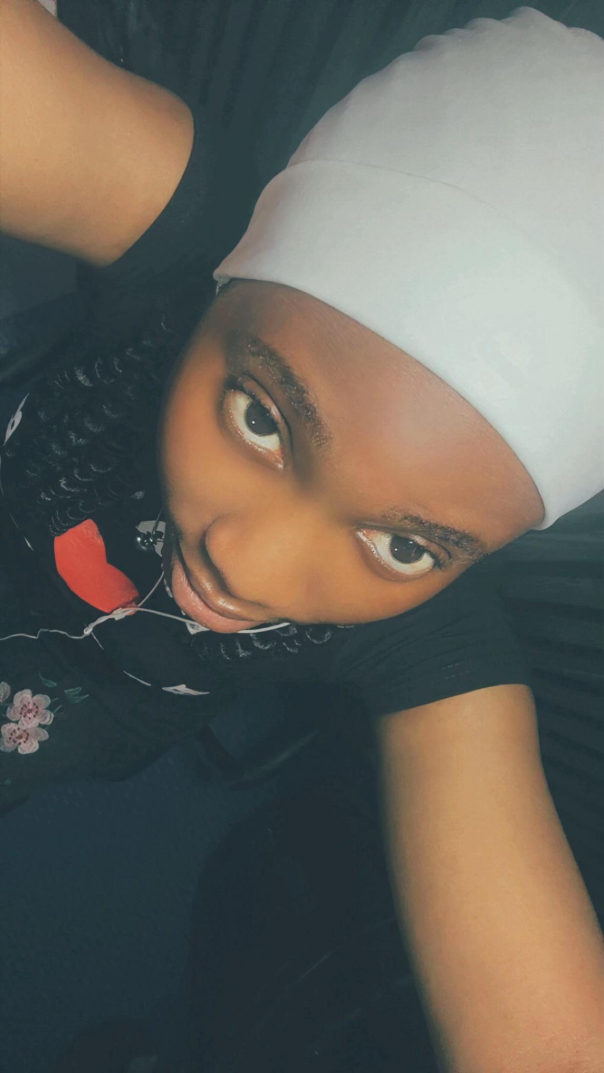 @MARIAM💙🧕