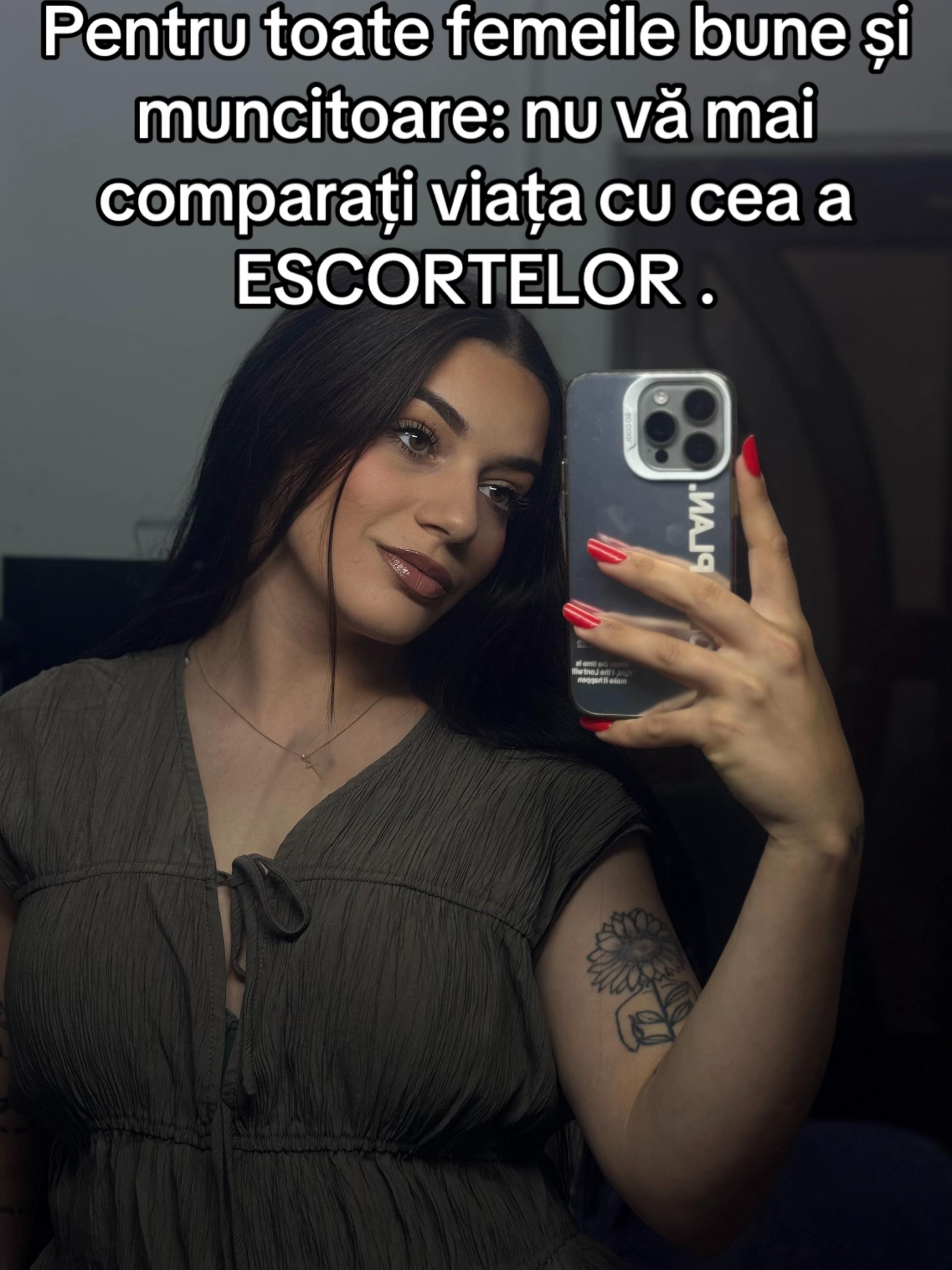 @Indira🧩