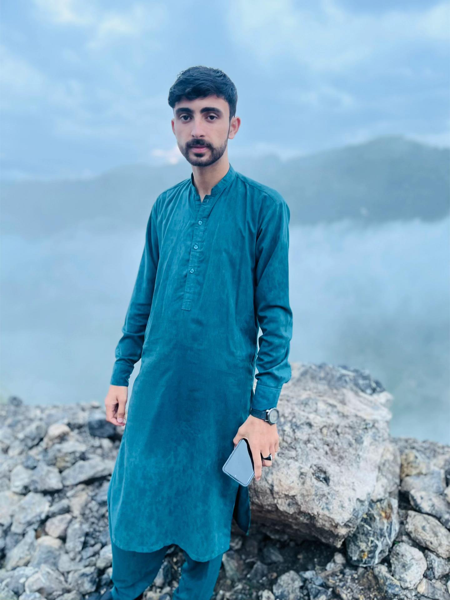 @عباسی کہتے ہیں 🫶❤️