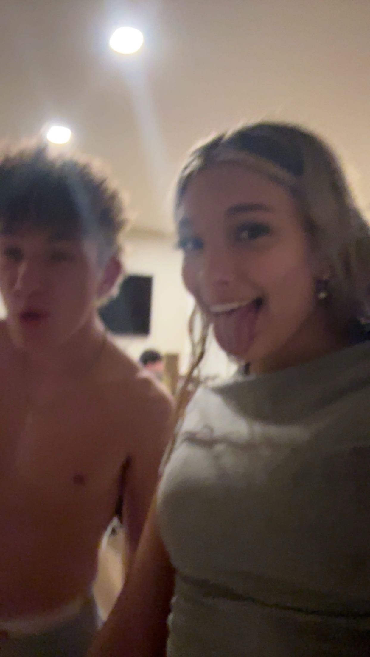 @hailee