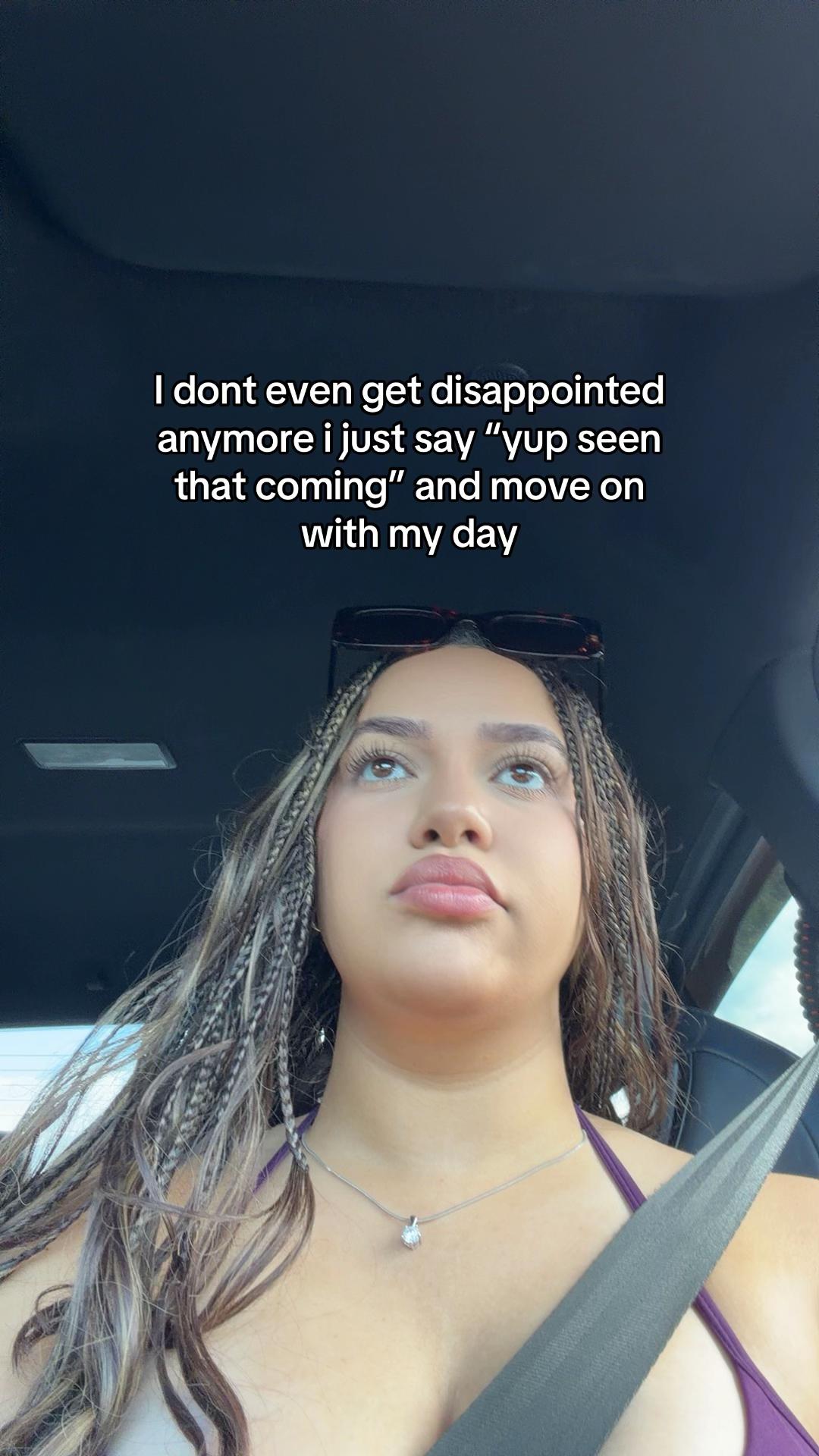 @Bee🤍