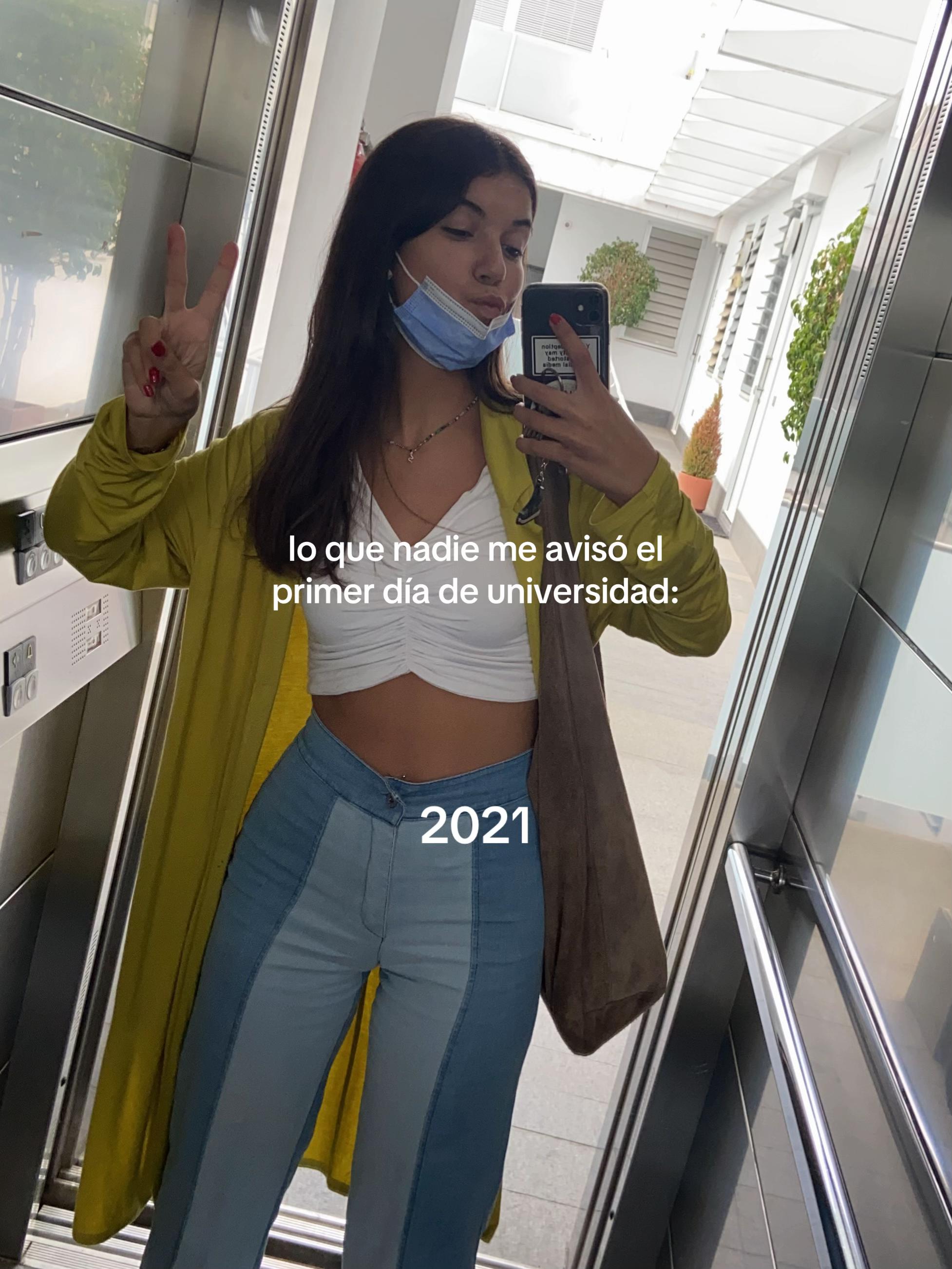 @Elena Gortari