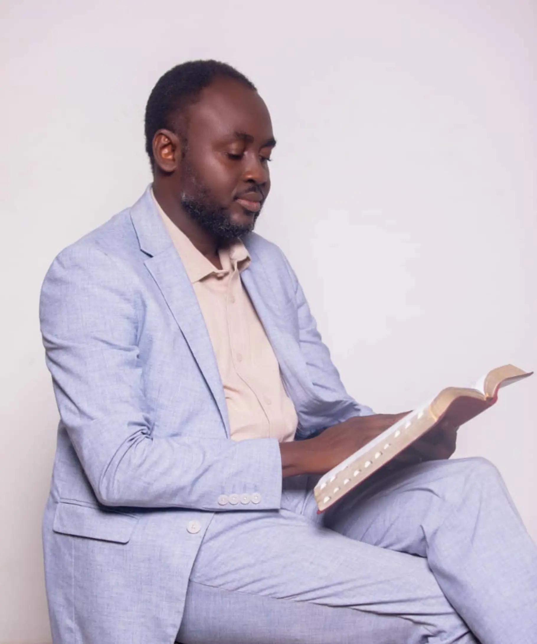 @ApostleBenjaminAsamoah