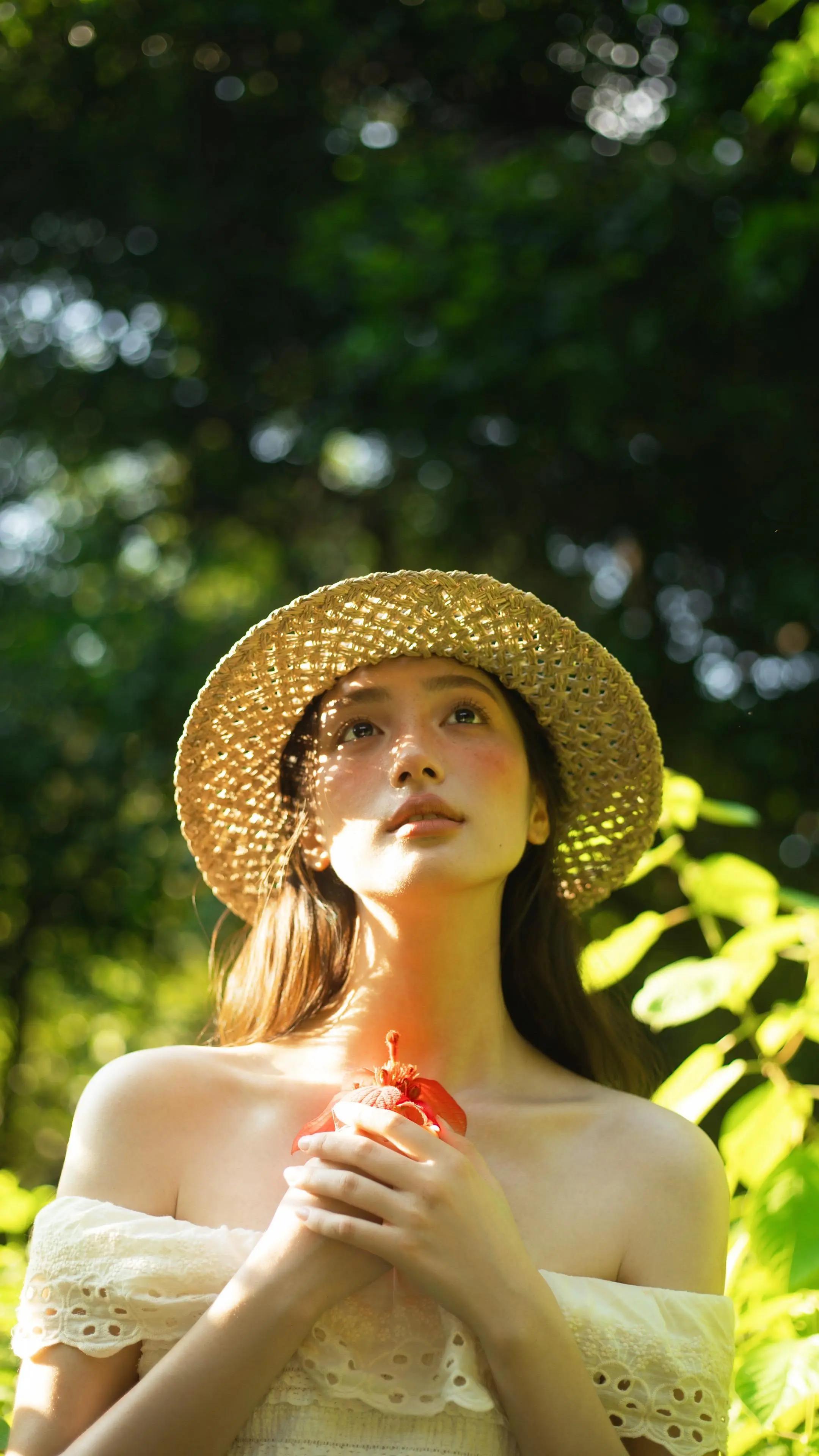 @Nghìn Lẻ Một Concept