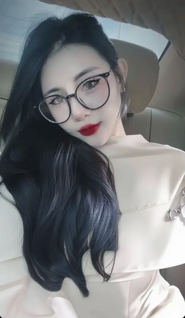 @Lai Xinh (Linh Xinh)