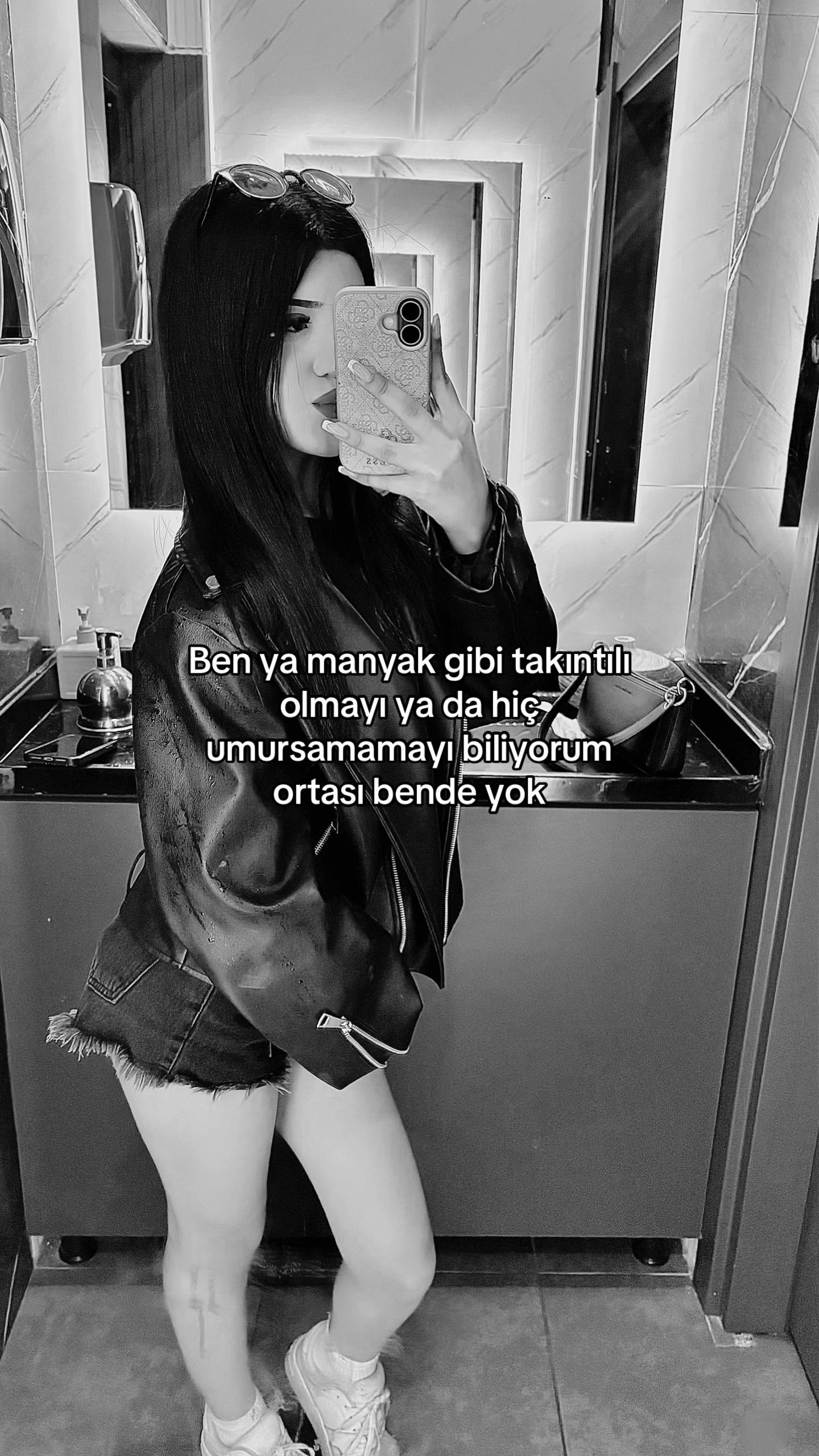 @𝒔𝒂𝒓𝒂