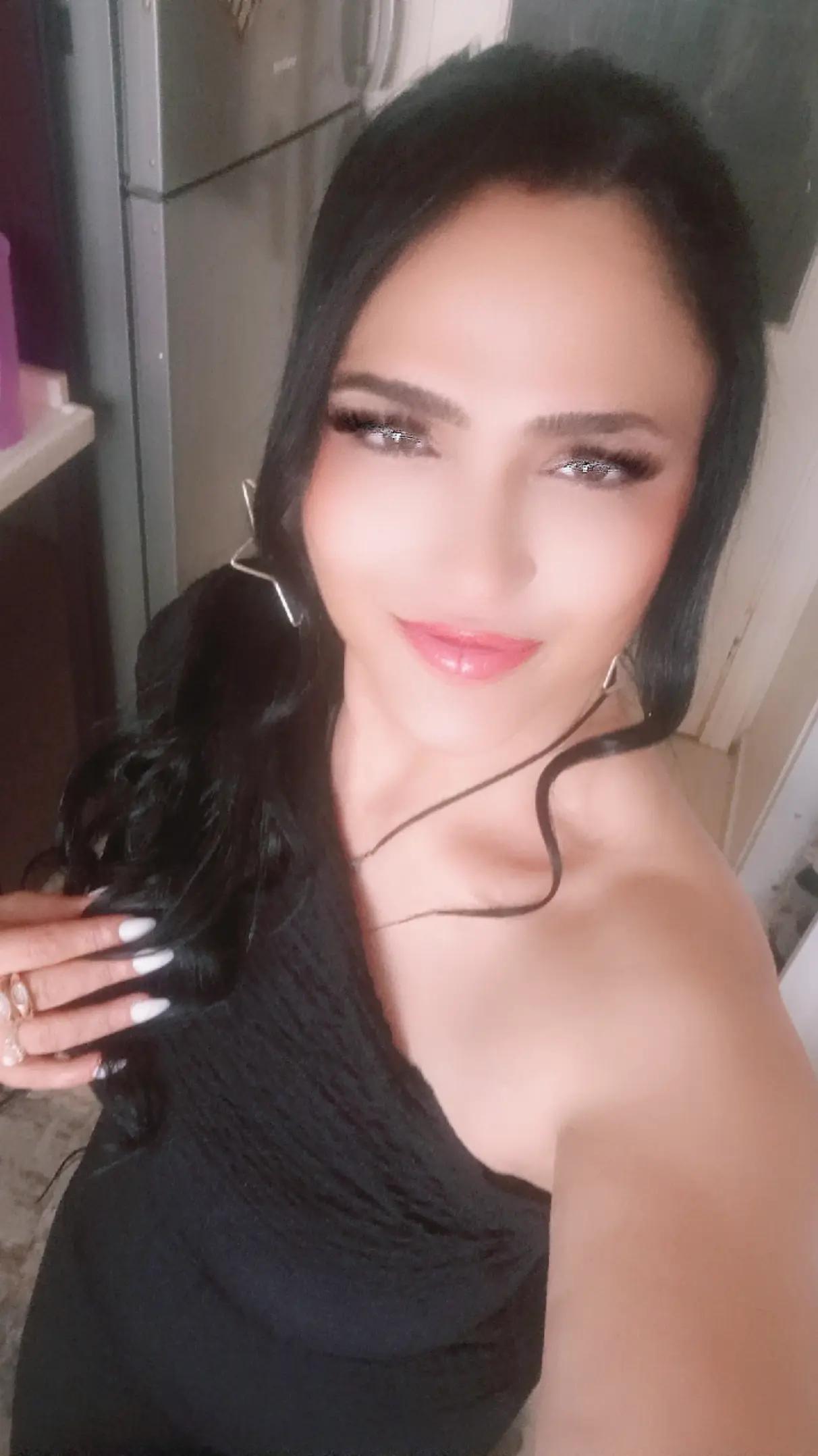 @Azra5656