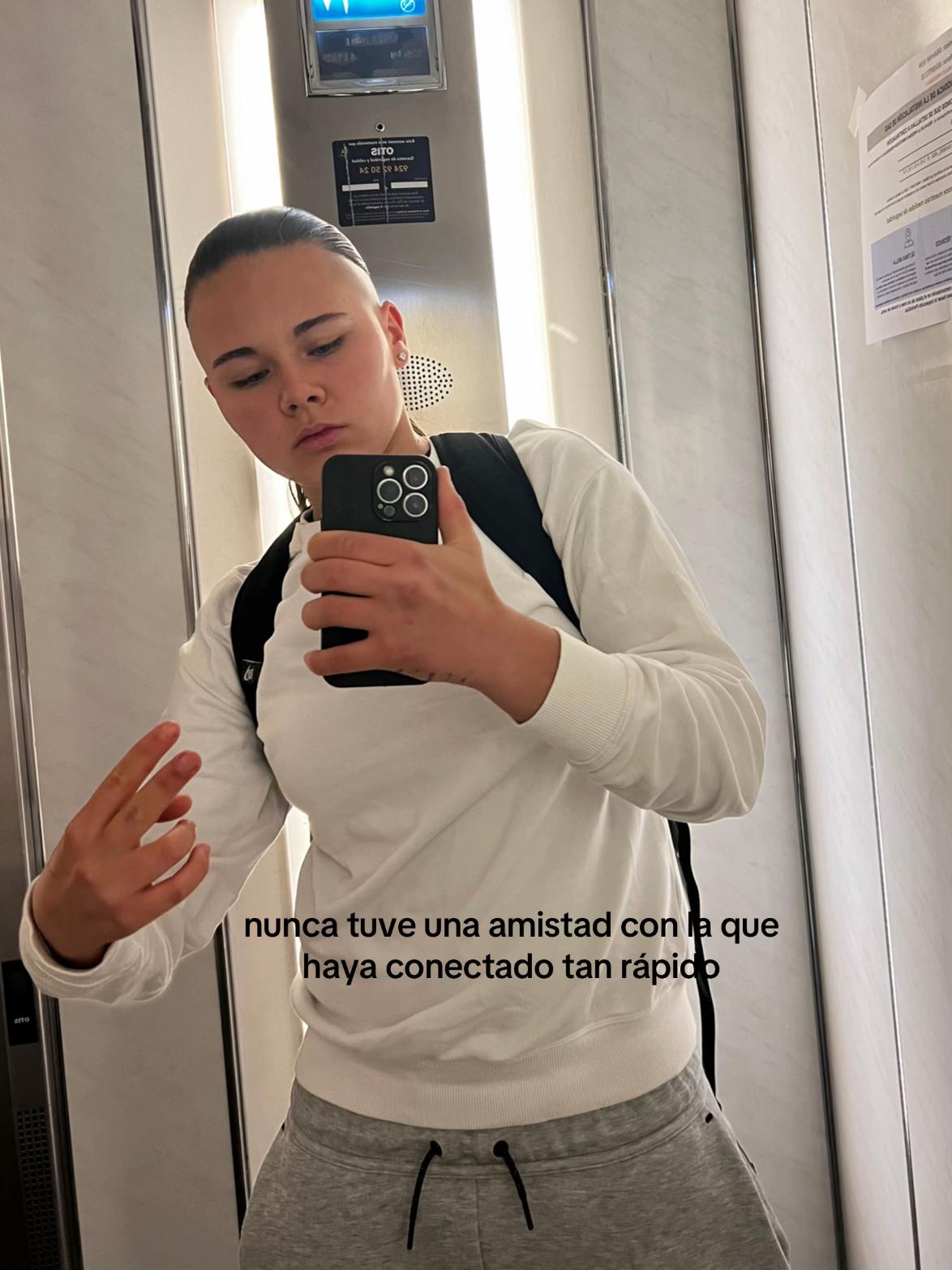 @luciiaariveroo_