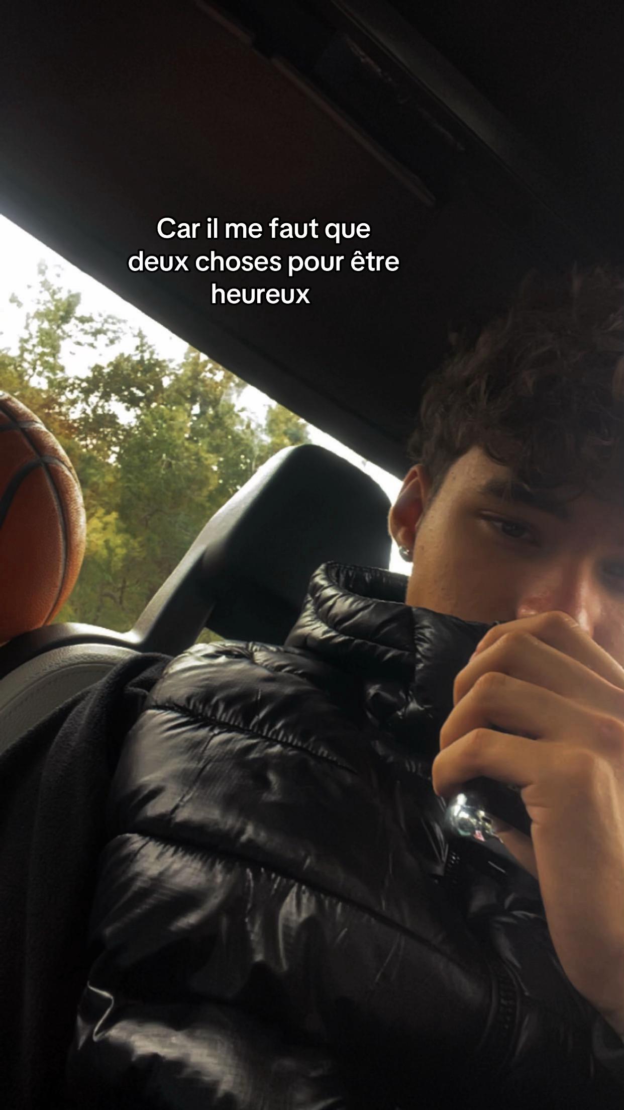 @Julien🧊