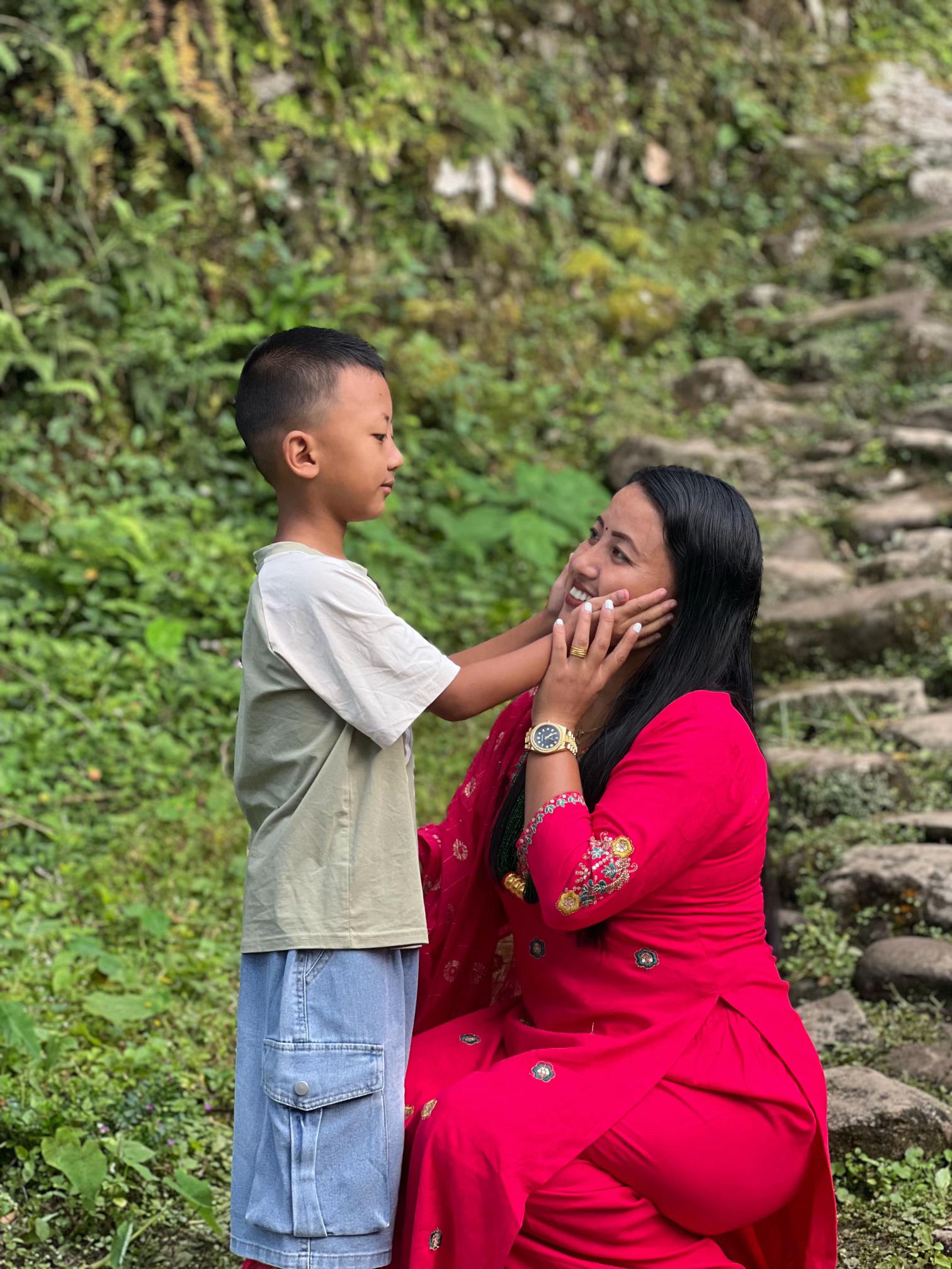 @सम्बाहाङ्फेमा 👸