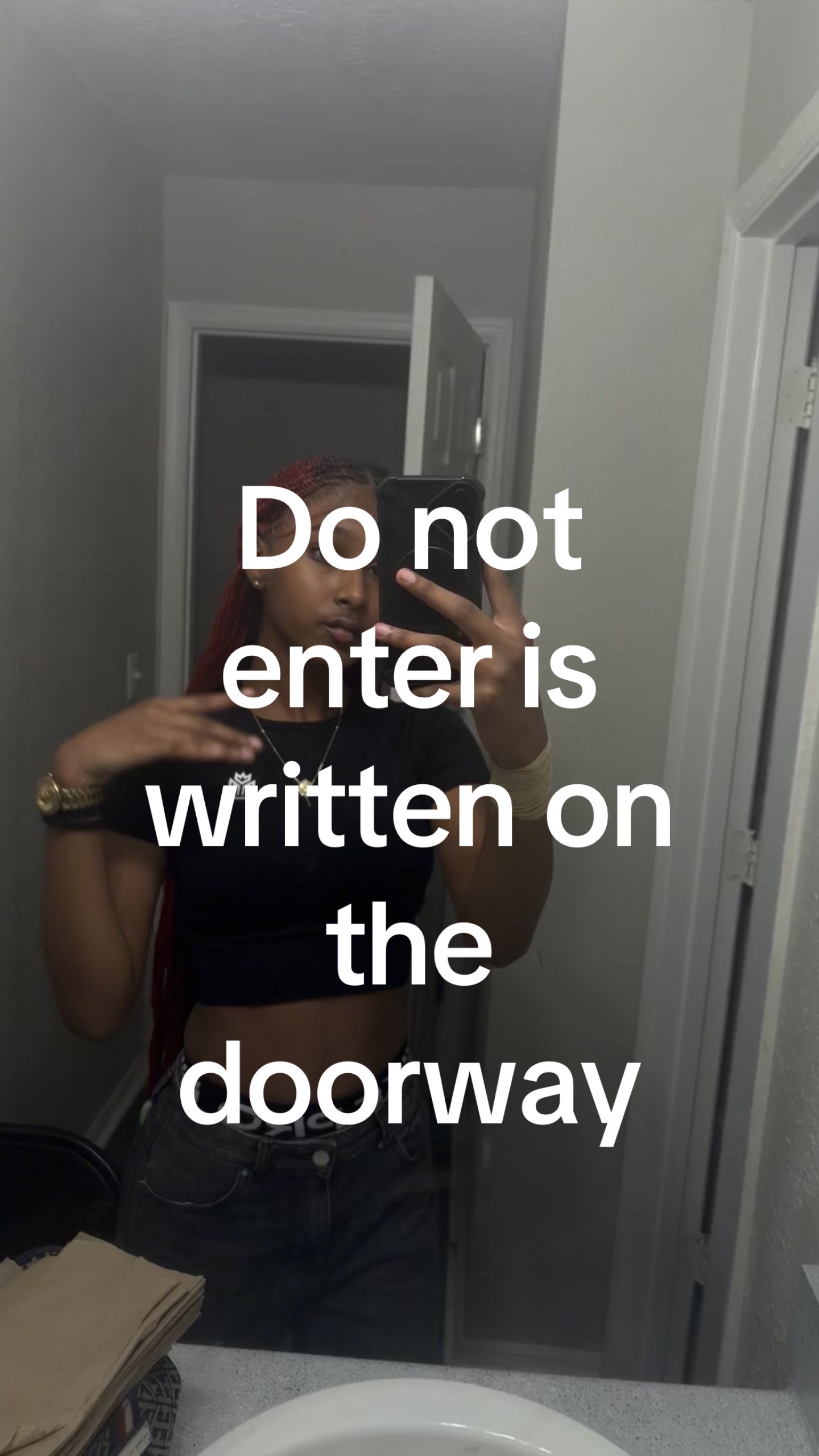 @⃟