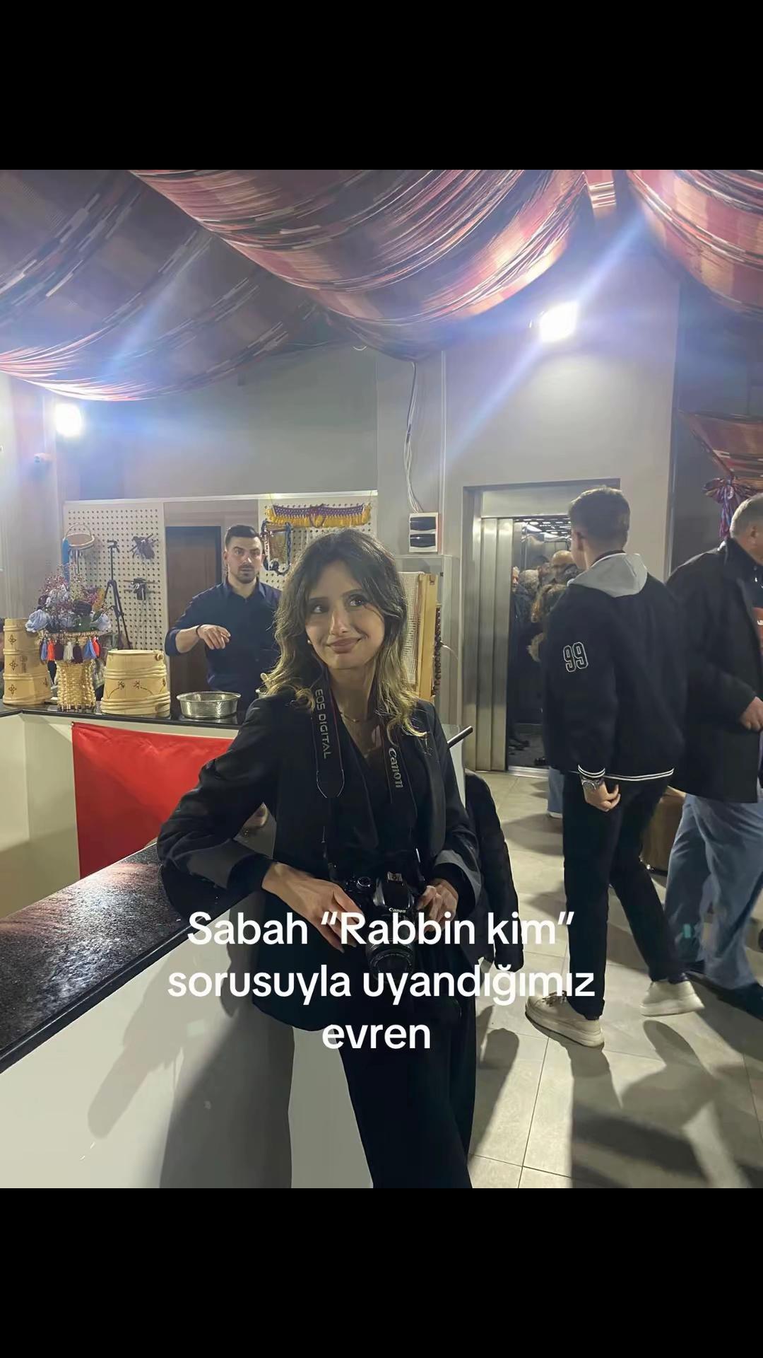 @Nazenin