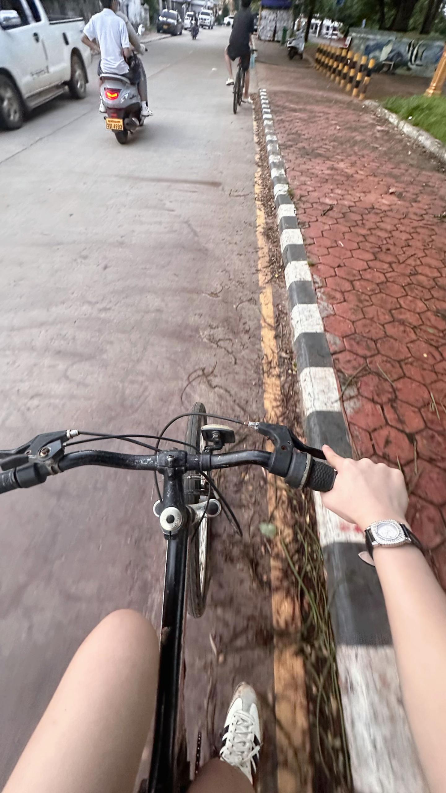 @ar_.moui
