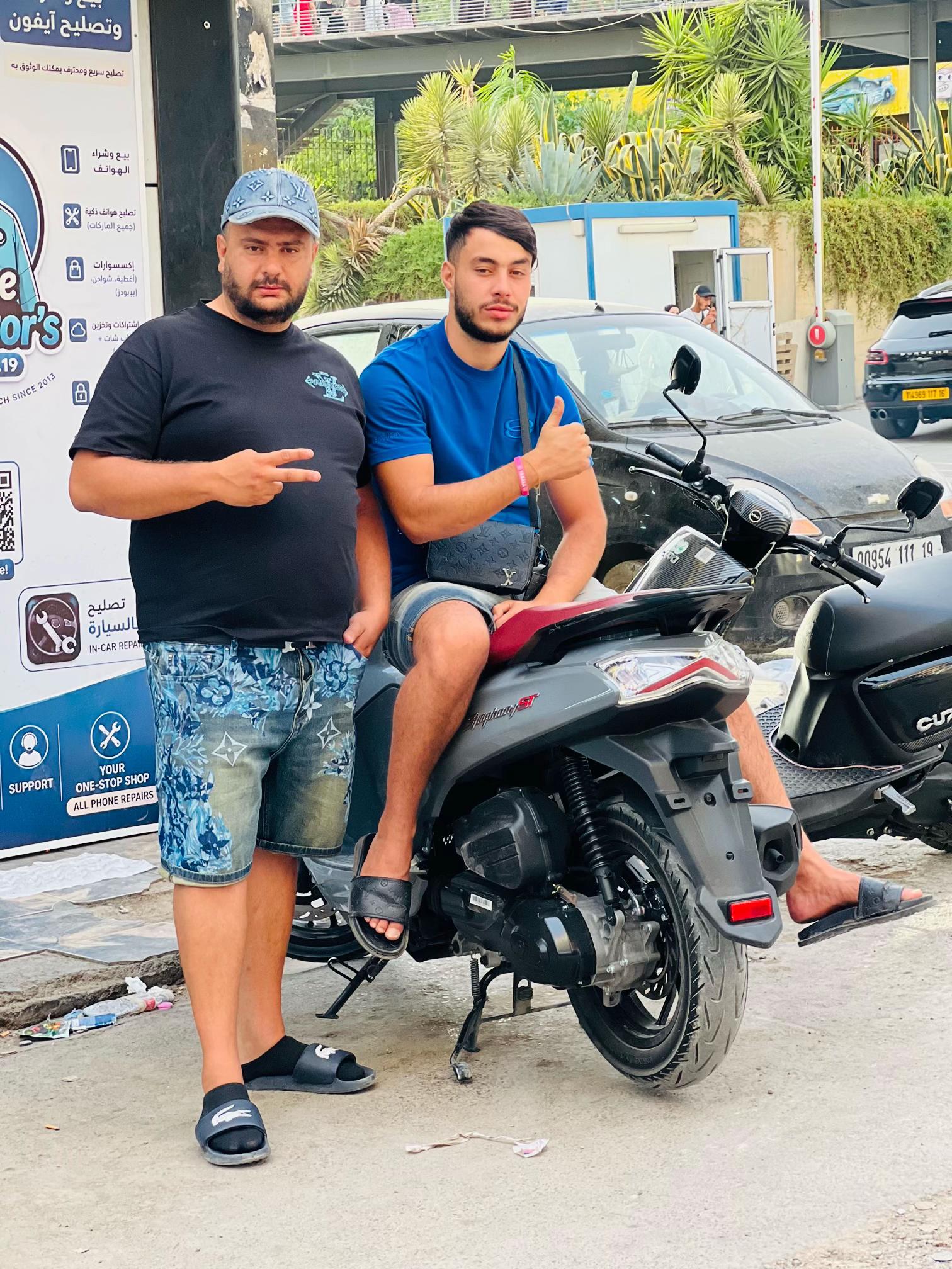 @younes.phone_19