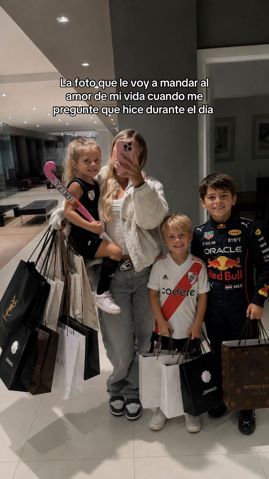 @sofi🦎