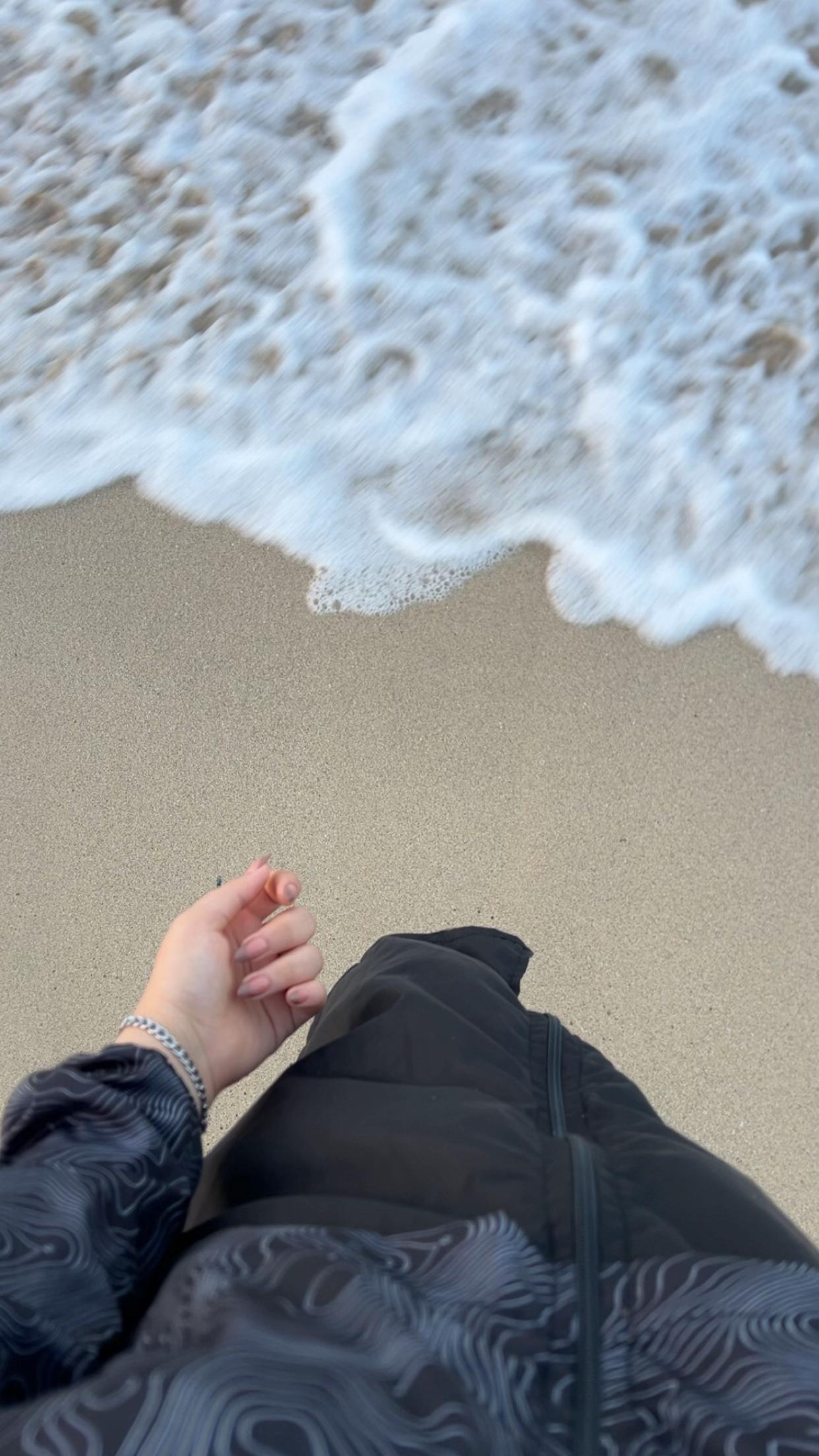 @𝑹❣️.