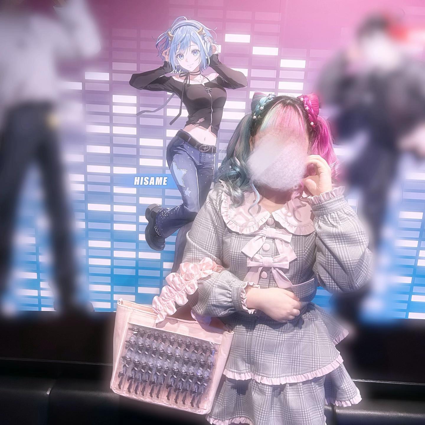 @𝓡.⋆𝜗𝜚