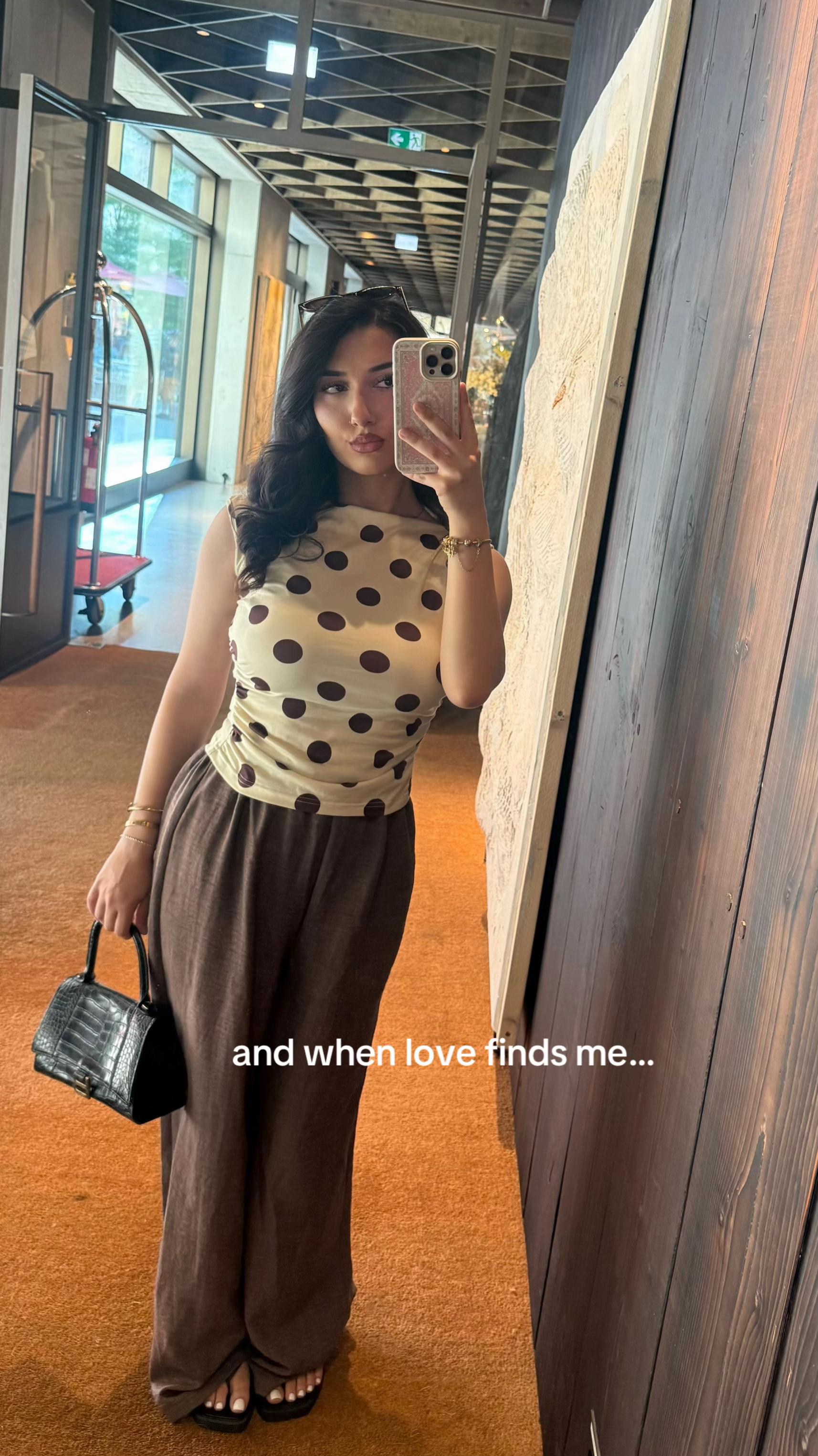 @Fatma🧿