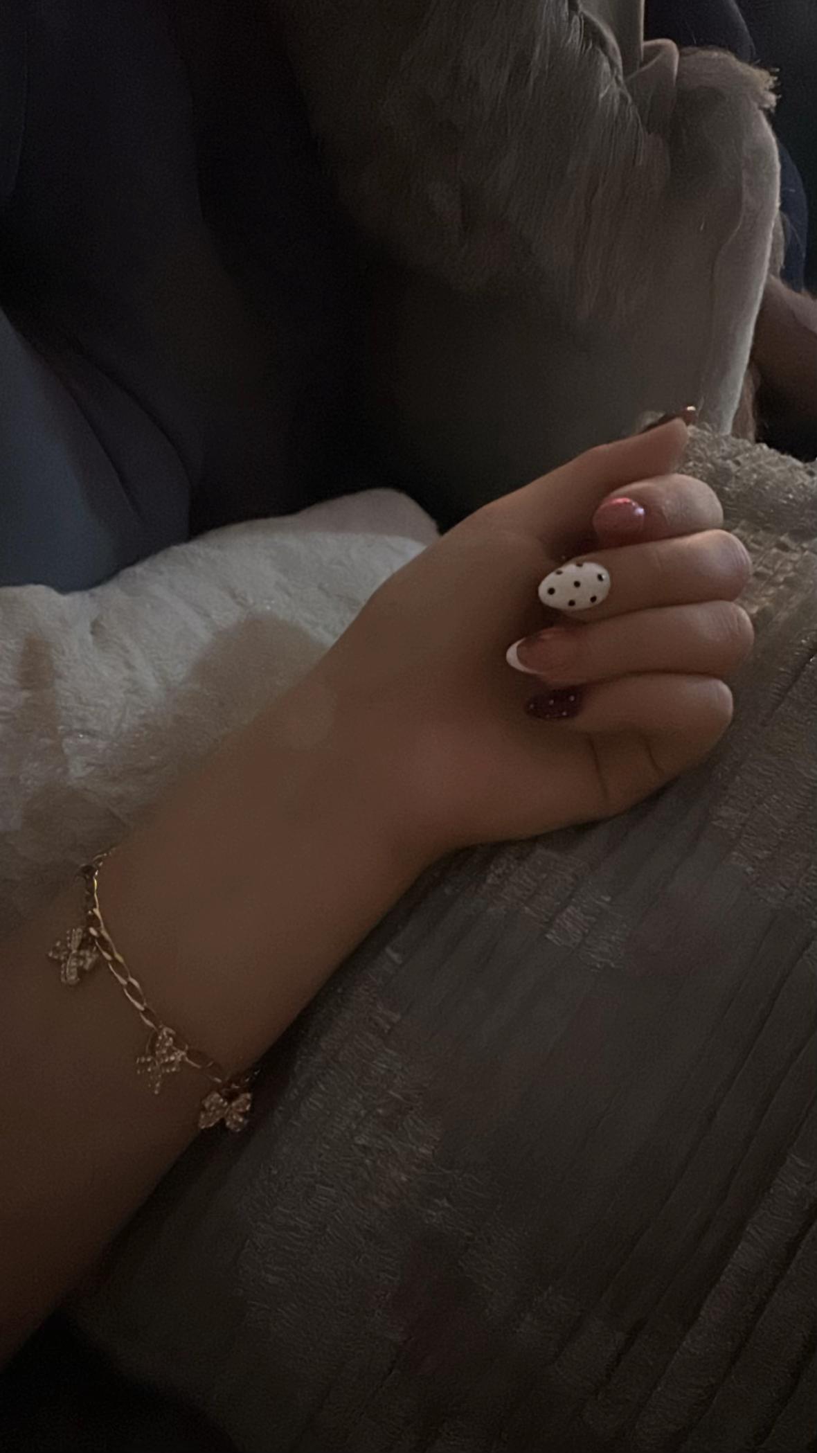 @𝟦𝟦𝟦
