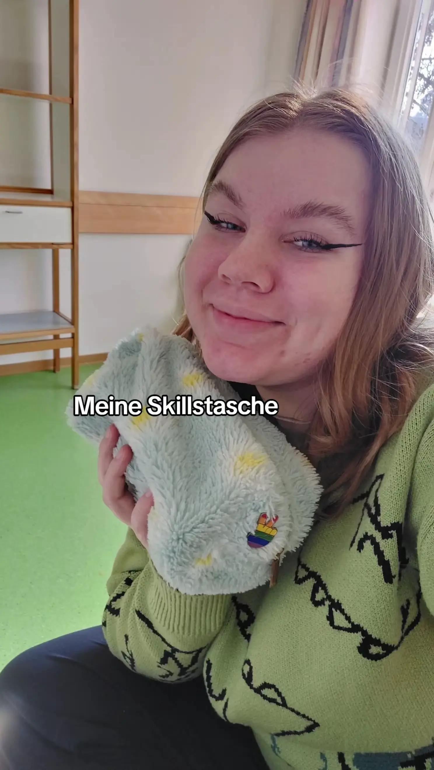 @Lena
