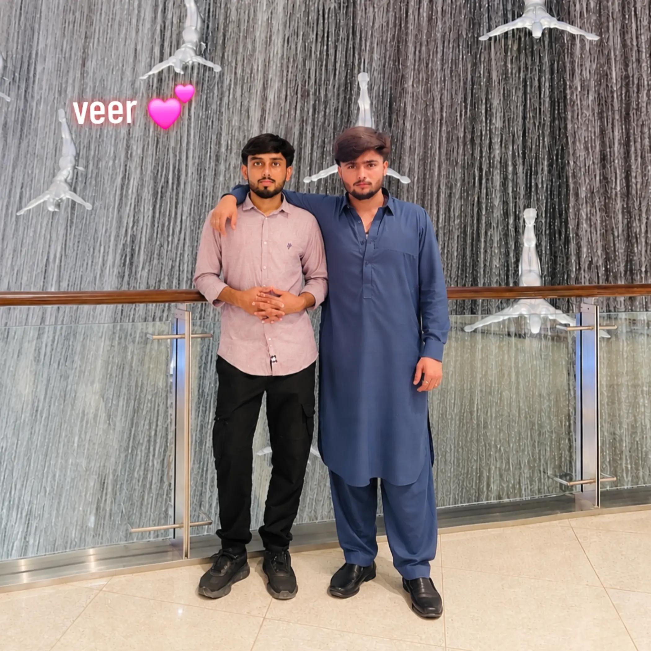 @HUSNAIN LANGRIYAL JATT👑