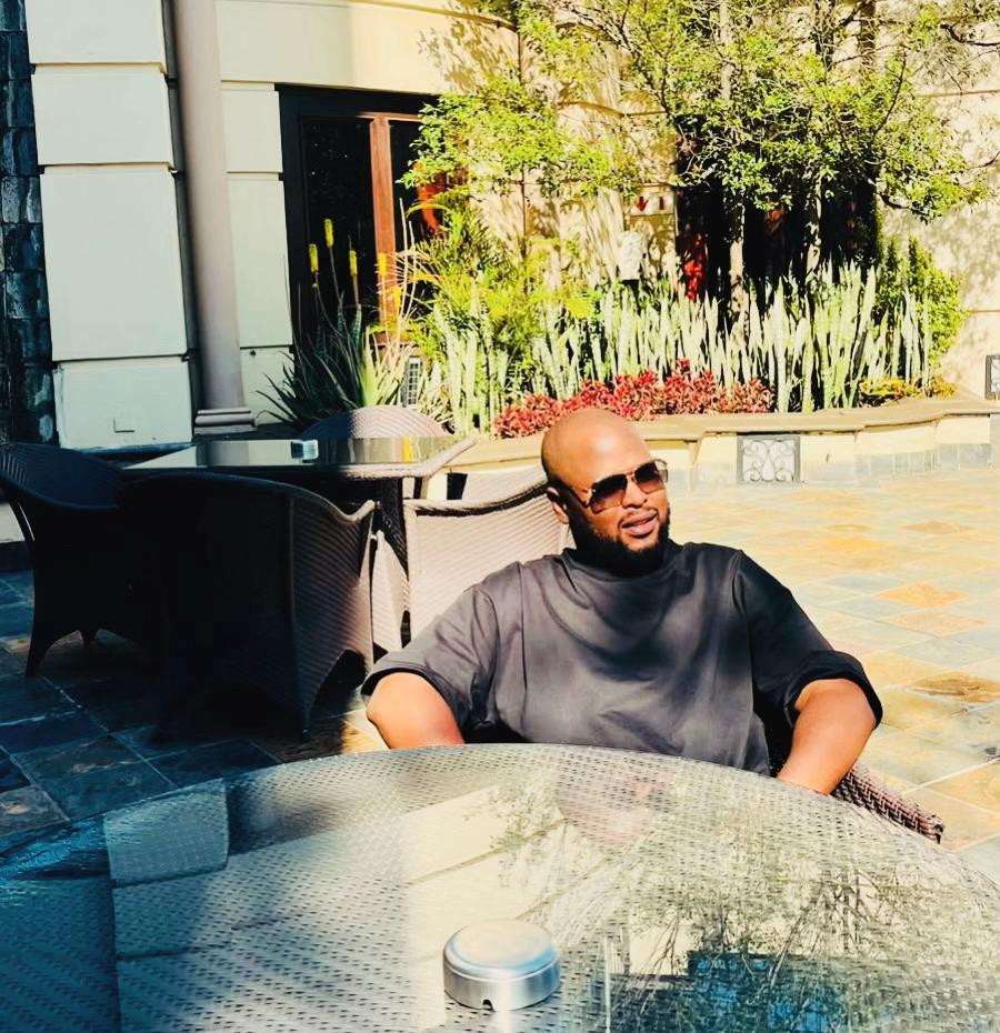 @Menzi Majola