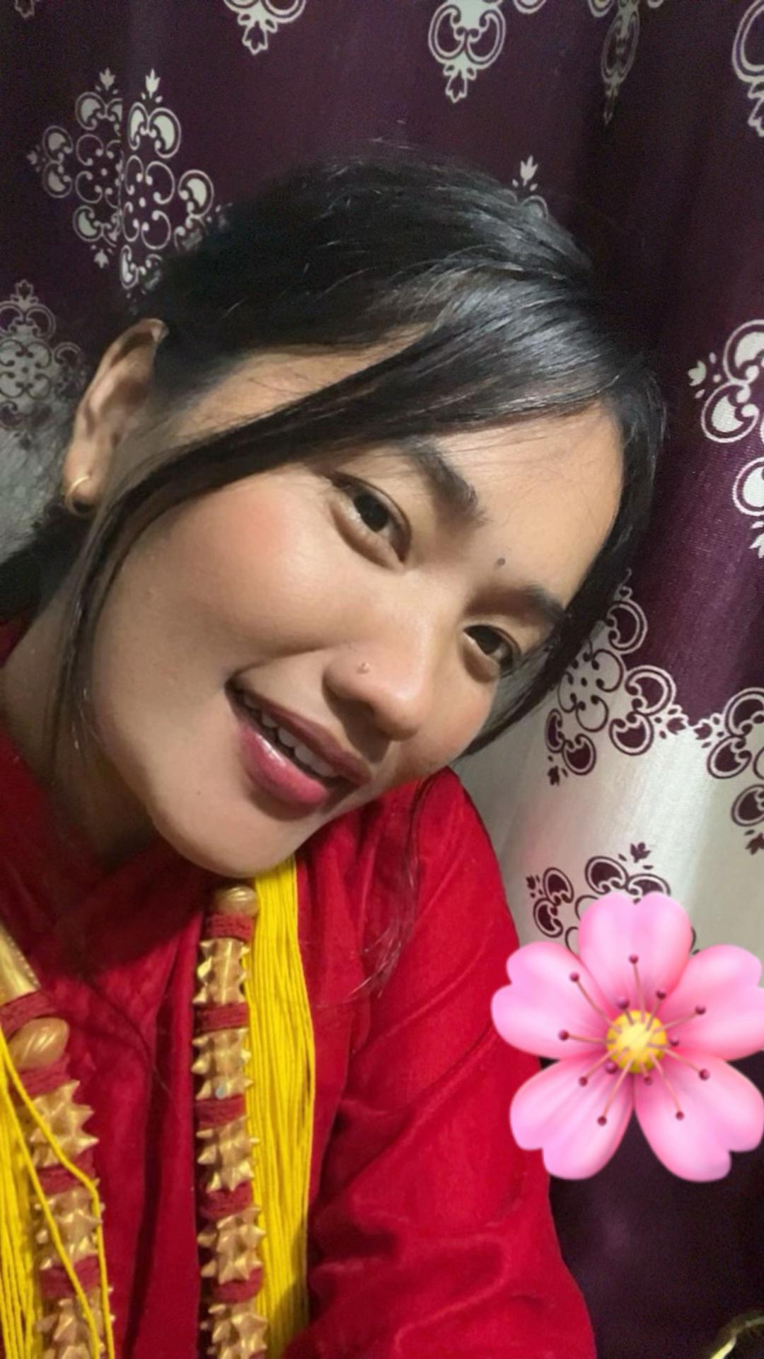 @MuSkAn🌸❤️✌️🤗