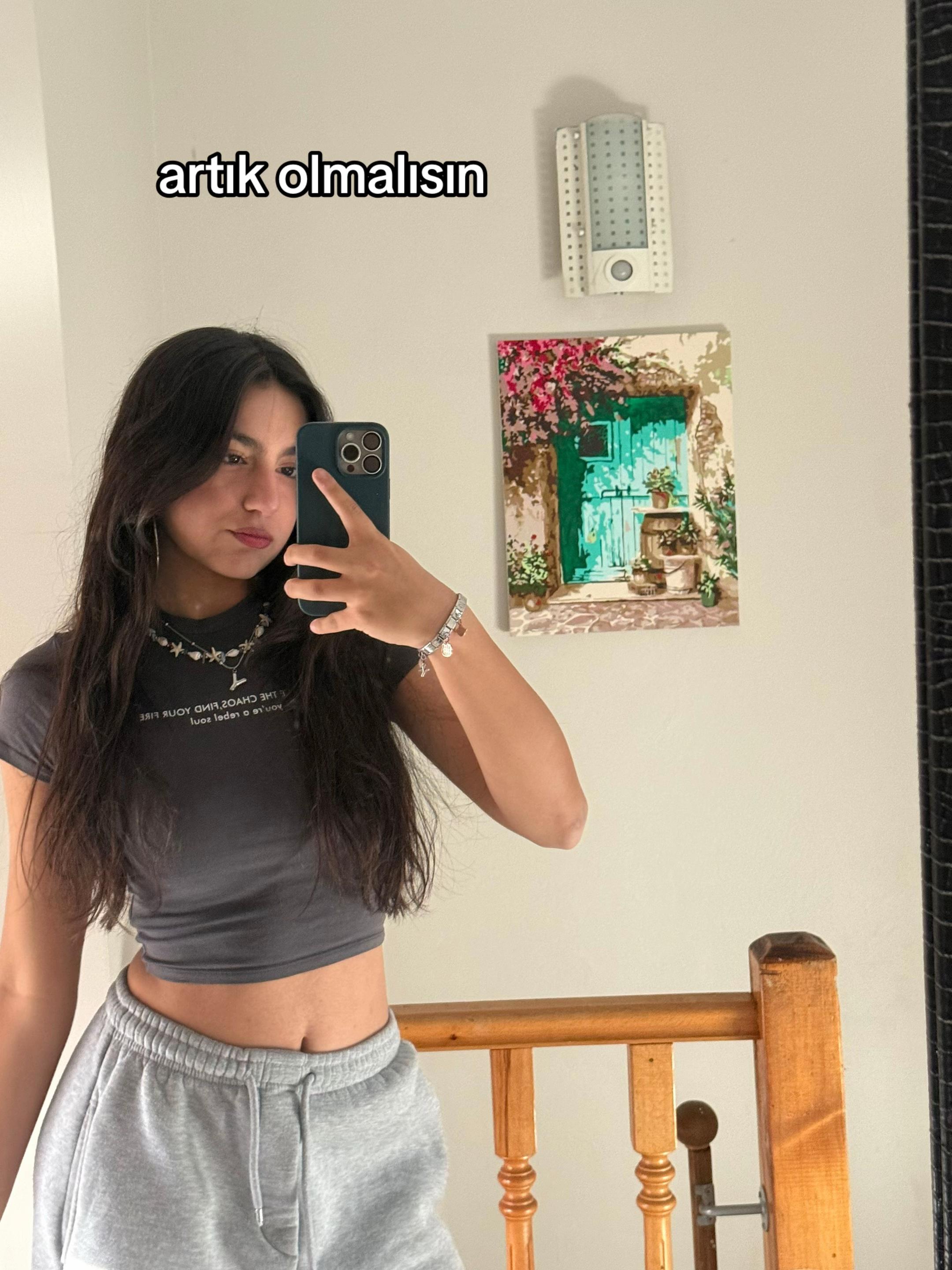 @essmerbombaa
