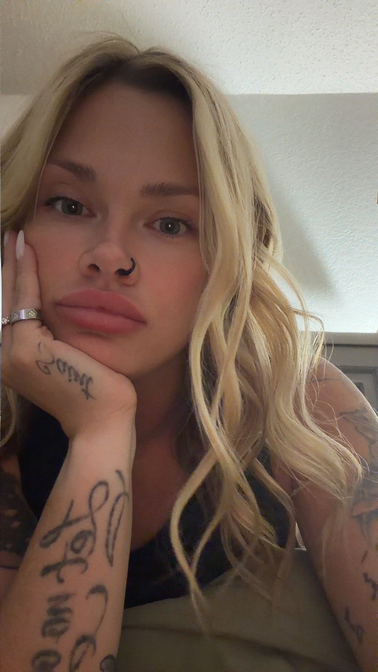@KissMyAsh