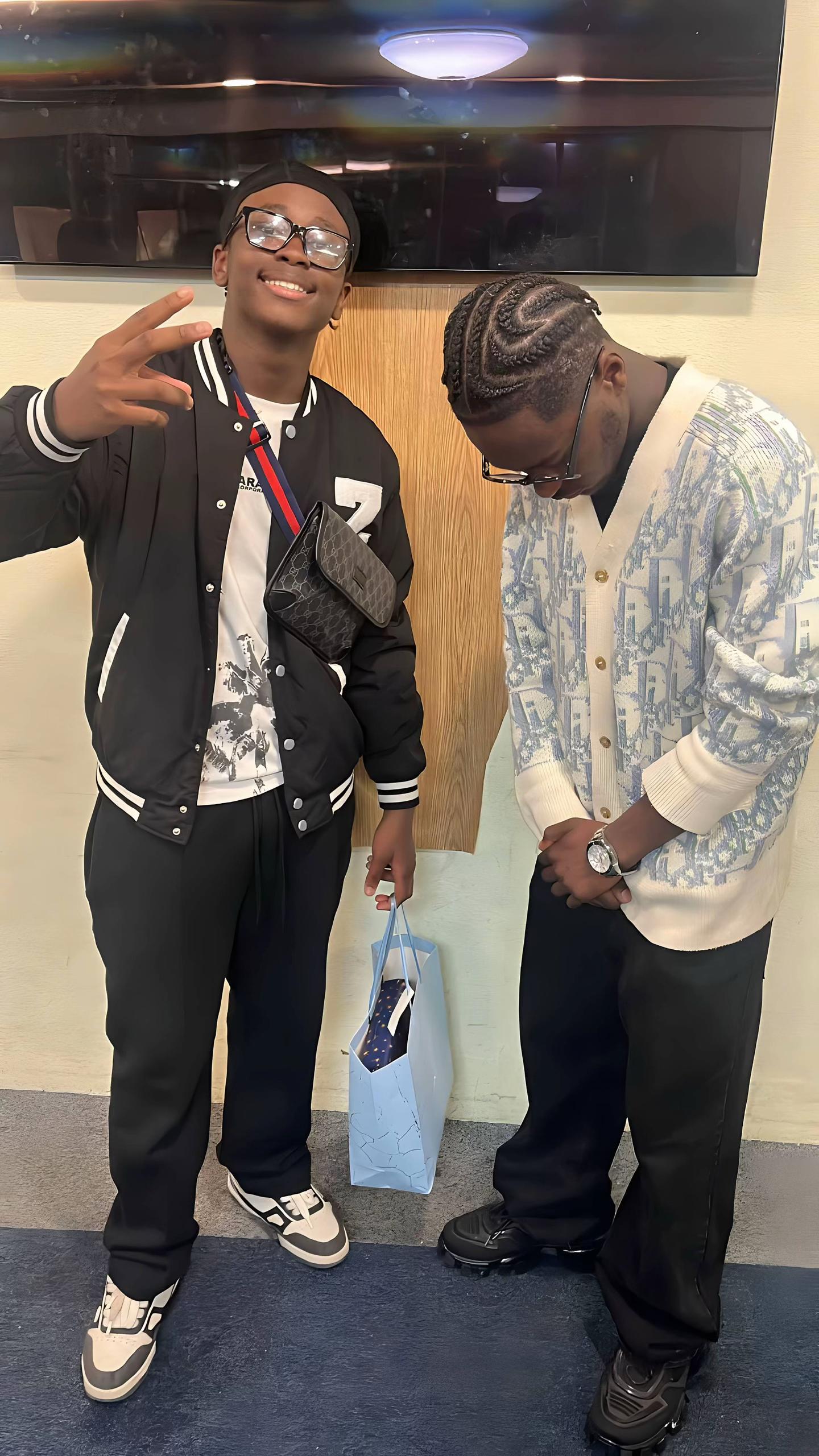 @🇨🇩
