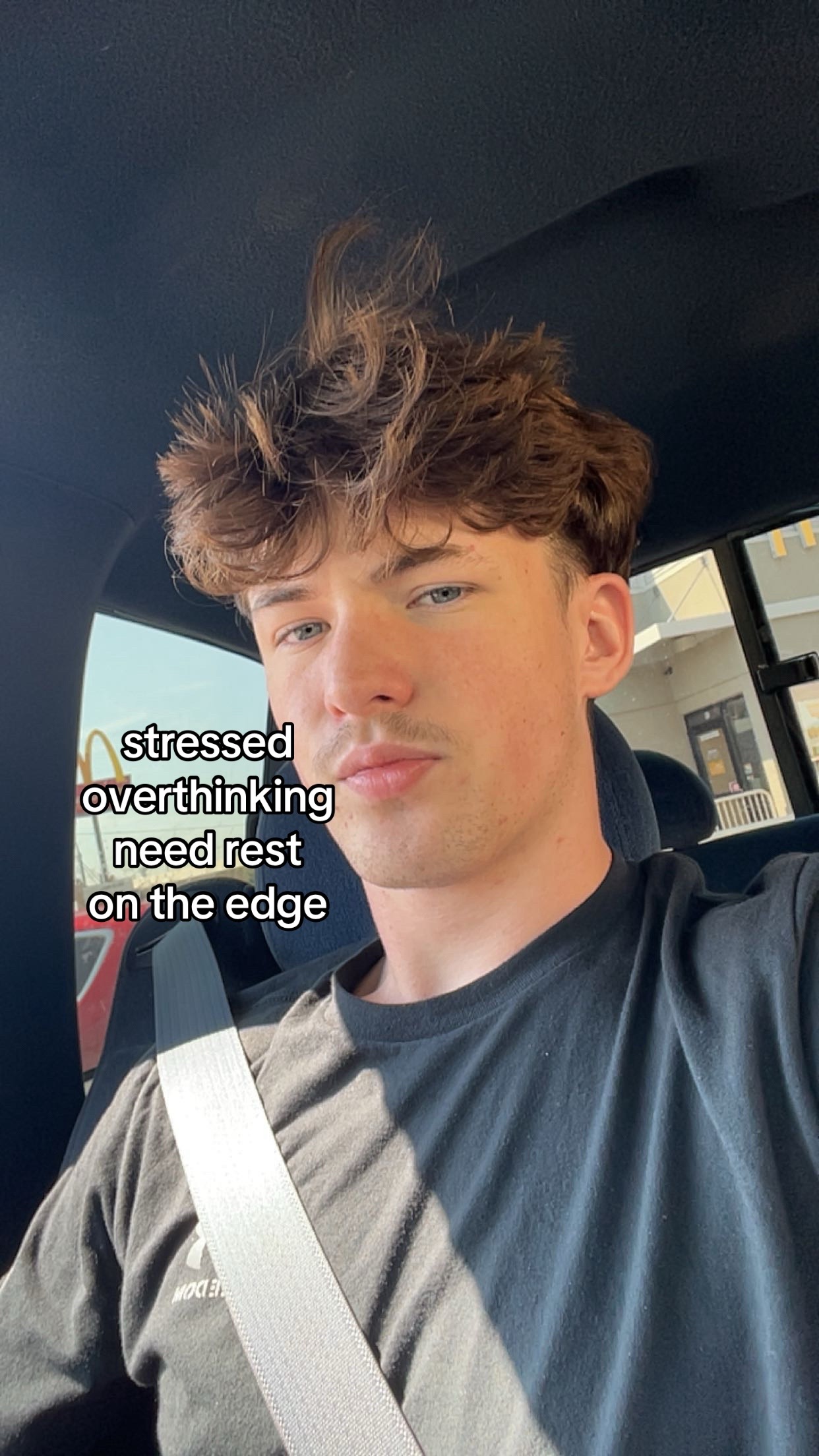 @️