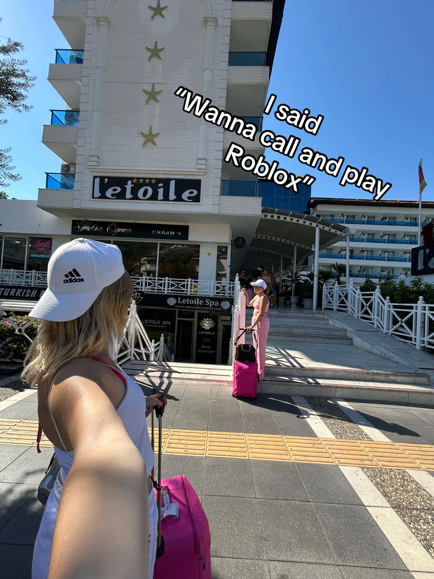 @RoXy-RoO