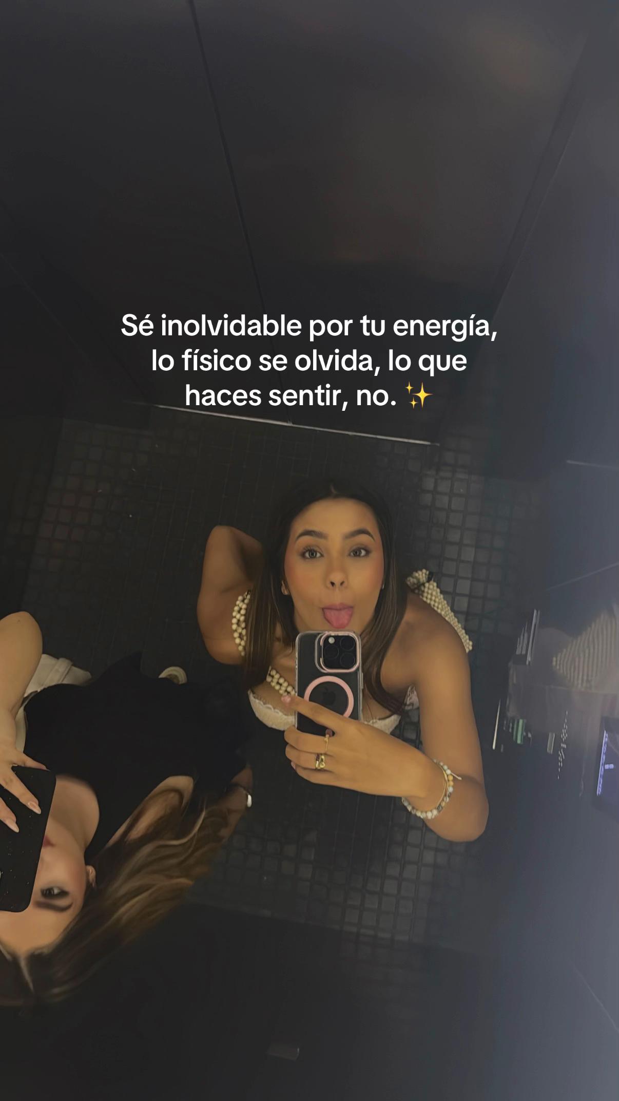 @Ana Carvajal