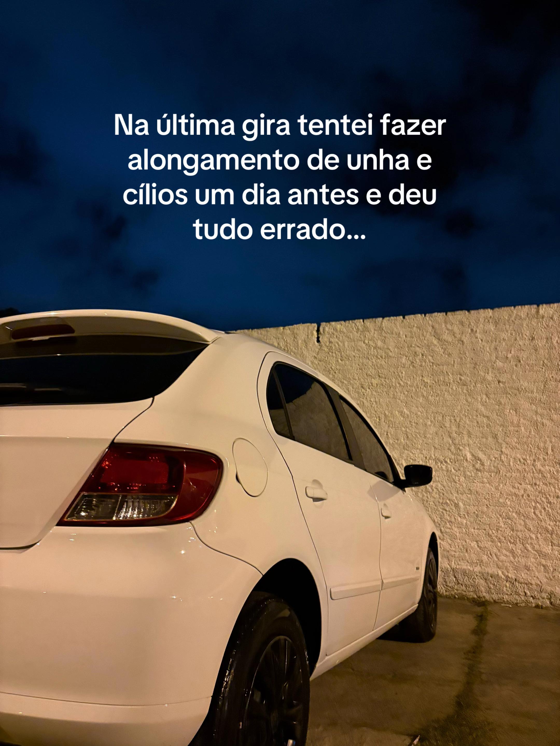 @_beamachadoo
